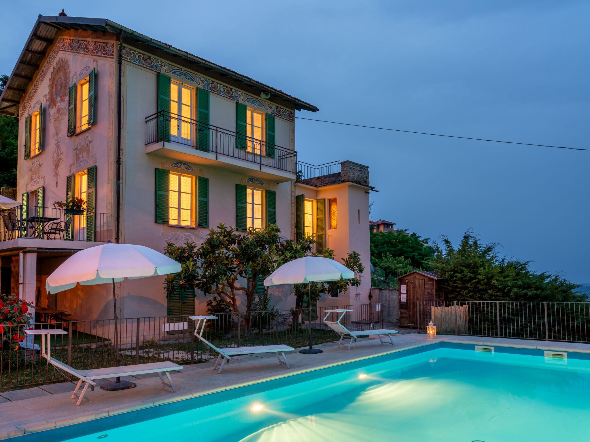Foto 39 - Casa con 4 camere da letto a La Morra con piscina e giardino