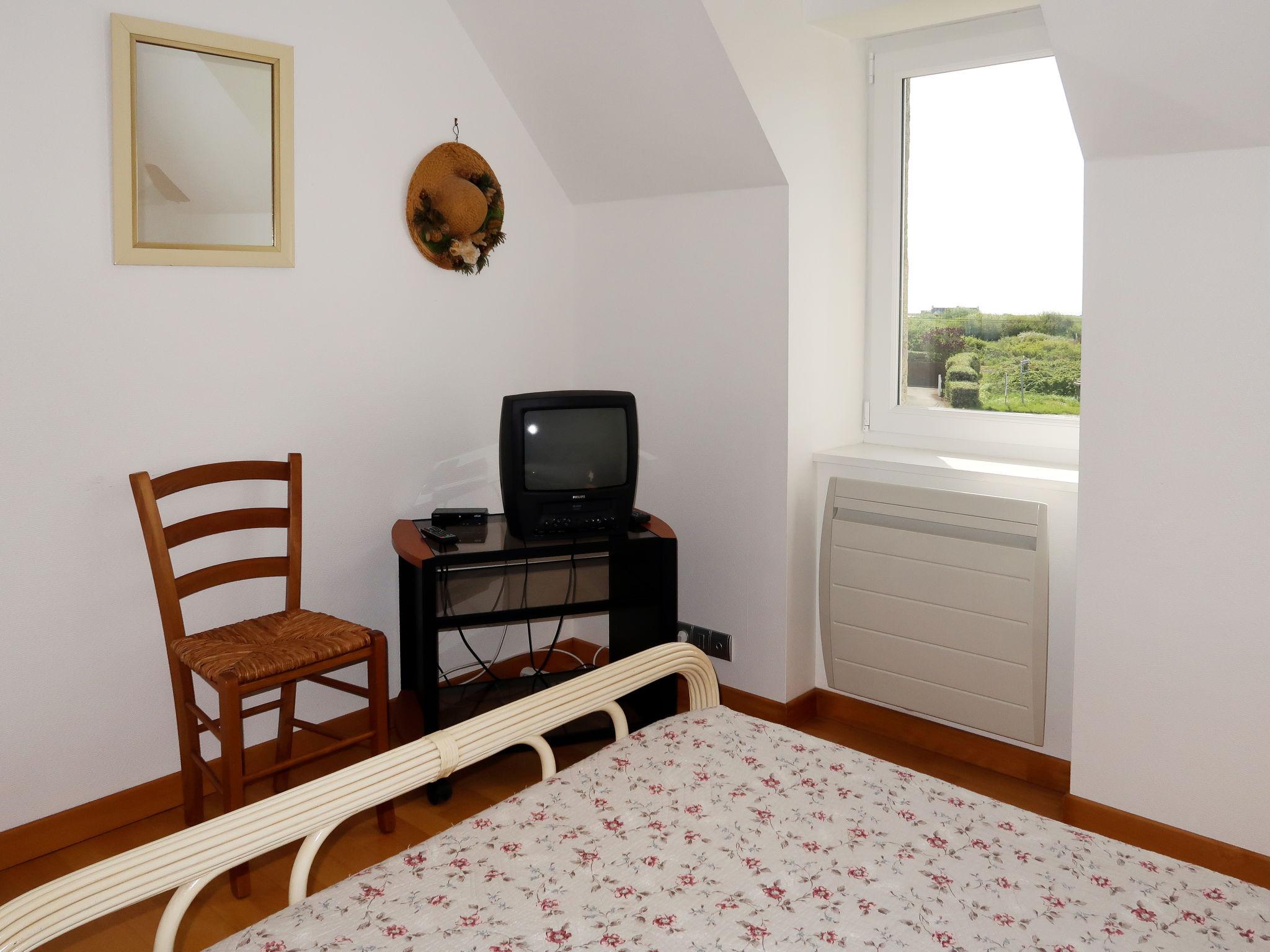 Foto 17 - Casa con 4 camere da letto a Penmarch con terrazza e vista mare