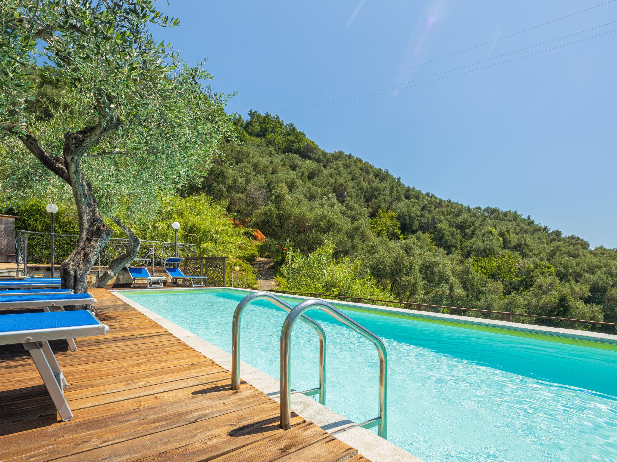 Photo 23 - Appartement de 2 chambres à Moneglia avec piscine et jardin