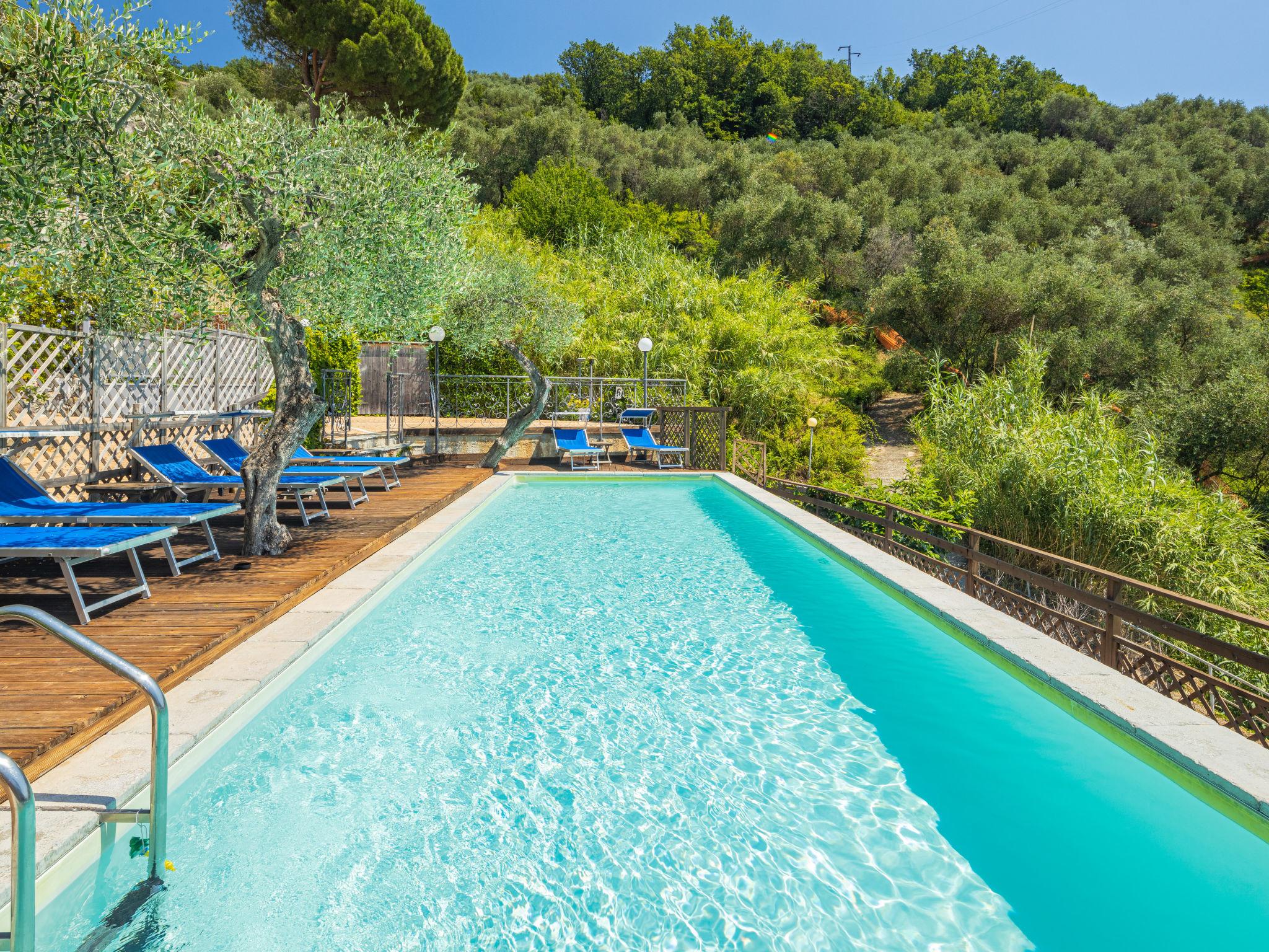 Foto 1 - Appartamento con 2 camere da letto a Moneglia con piscina e vista mare