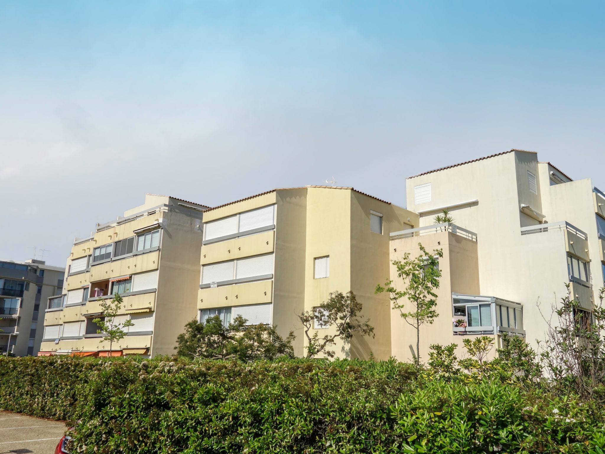 Photo 5 - Appartement de 1 chambre à Le Grau-du-Roi avec terrasse et vues à la mer