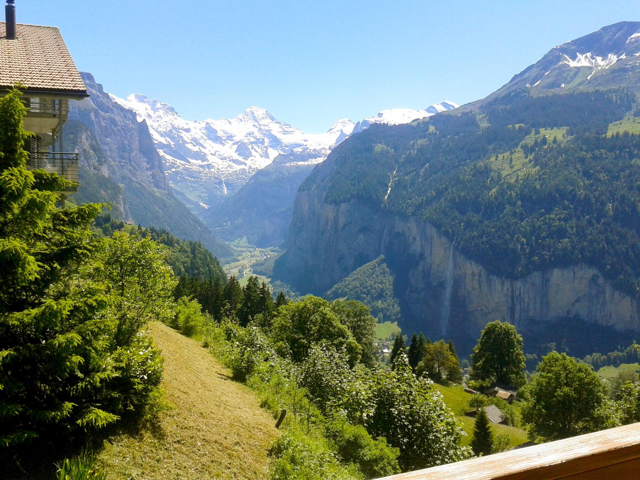 Photo 12 - Appartement de 2 chambres à Lauterbrunnen avec vues sur la montagne