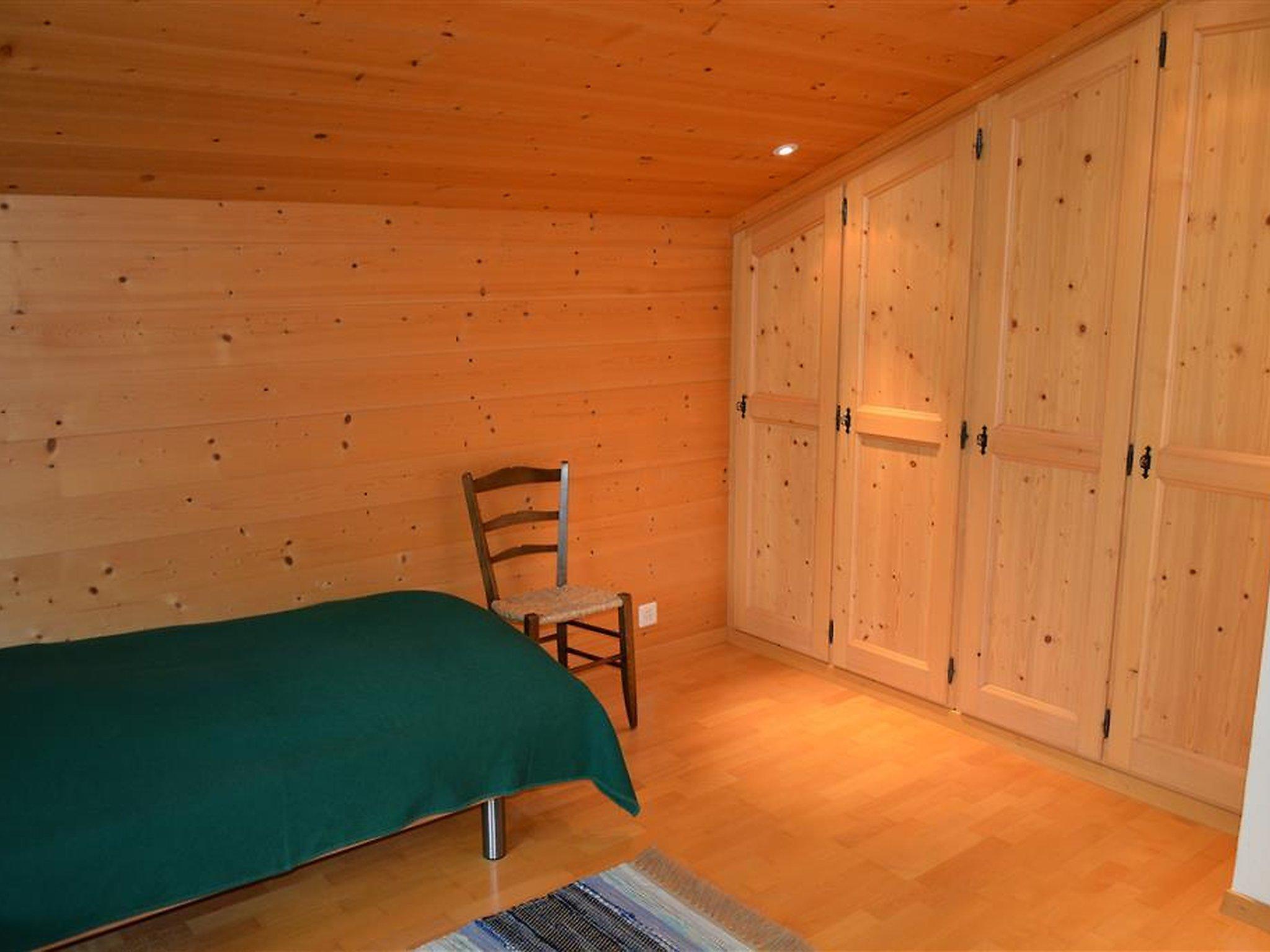 Foto 12 - Apartamento de 3 quartos em Saanen