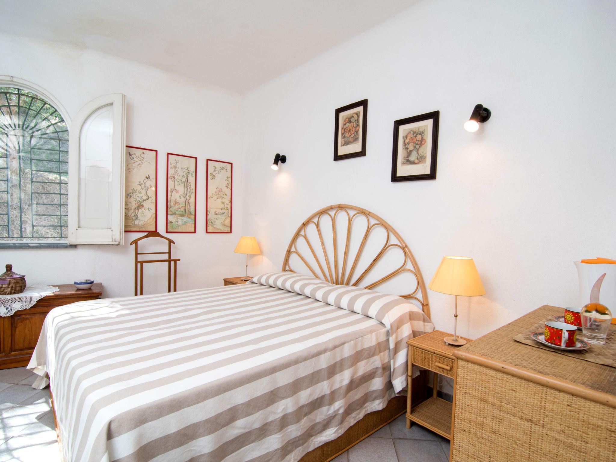 Foto 12 - Casa con 3 camere da letto a Massa Lubrense con giardino e vista mare