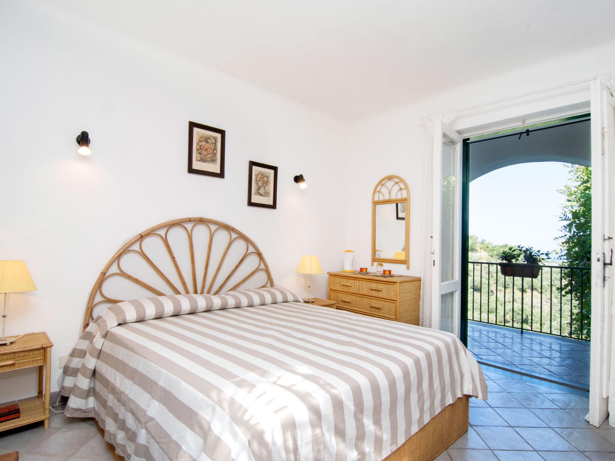 Photo 10 - 3 bedroom House in Massa Lubrense with garden and sea view