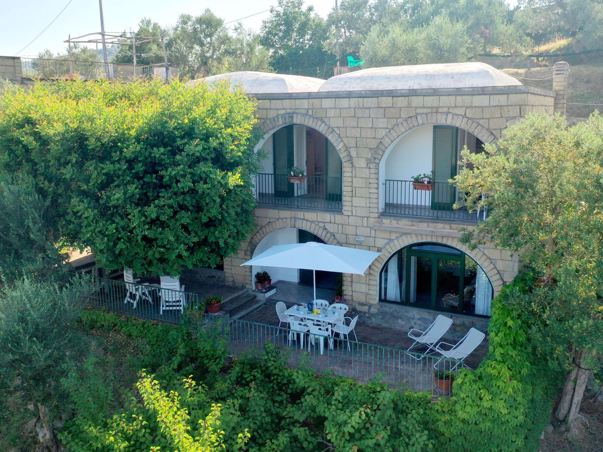 Photo 1 - Maison de 3 chambres à Massa Lubrense avec jardin et vues à la mer