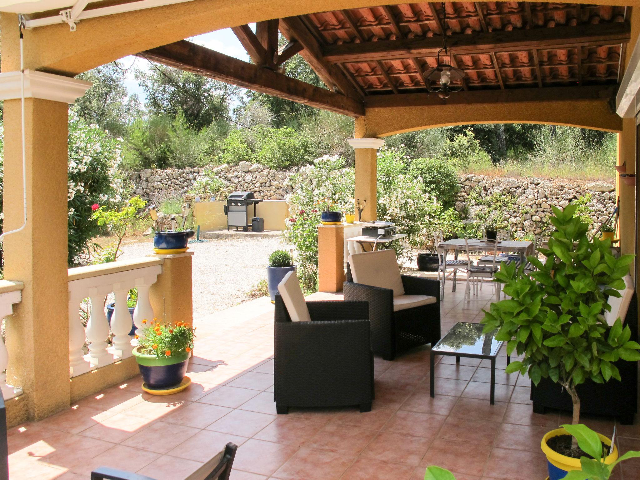 Photo 25 - 3 bedroom House in Montfort-sur-Argens with private pool and garden