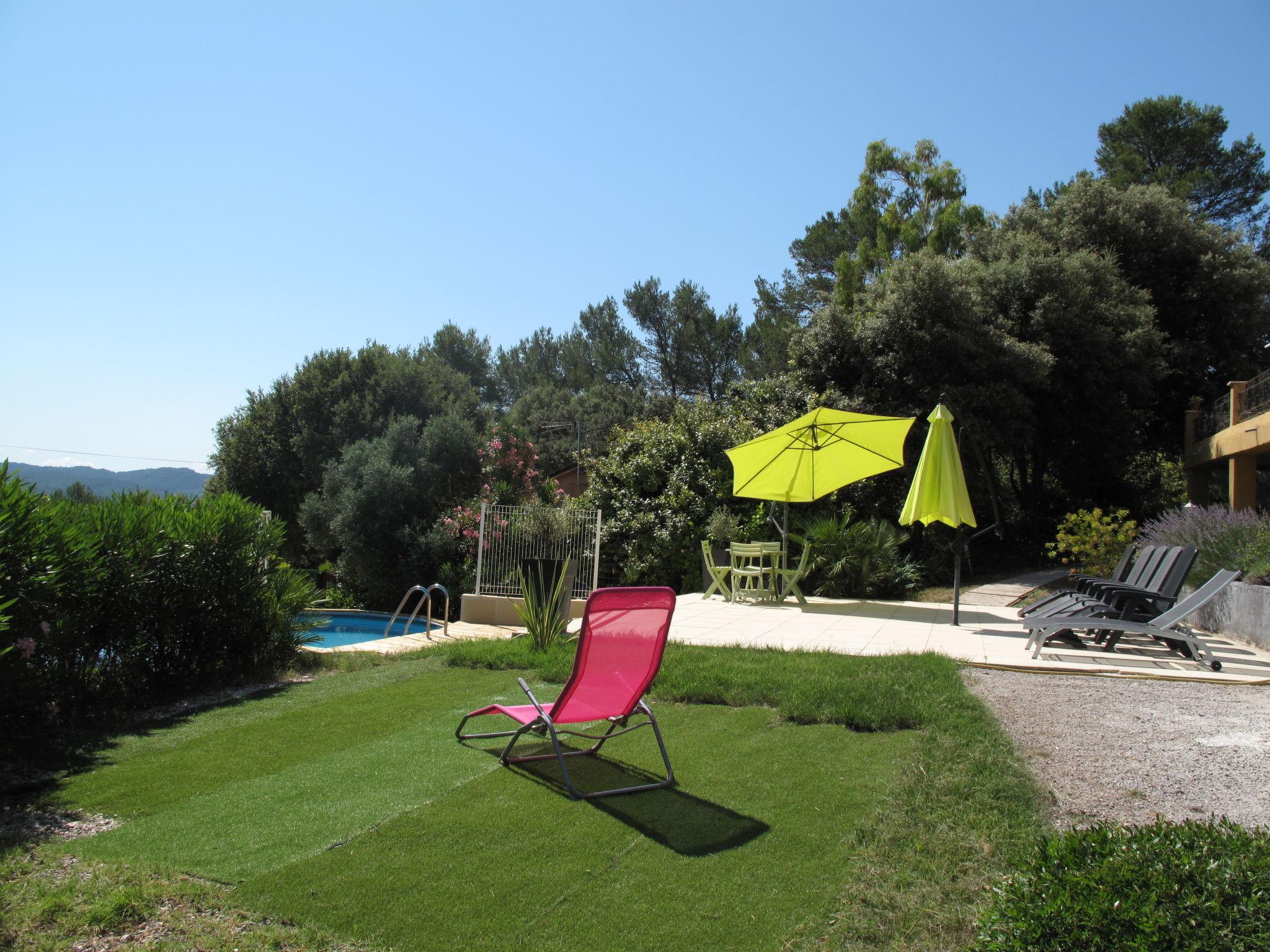 Foto 23 - Casa con 3 camere da letto a Montfort-sur-Argens con piscina privata e giardino