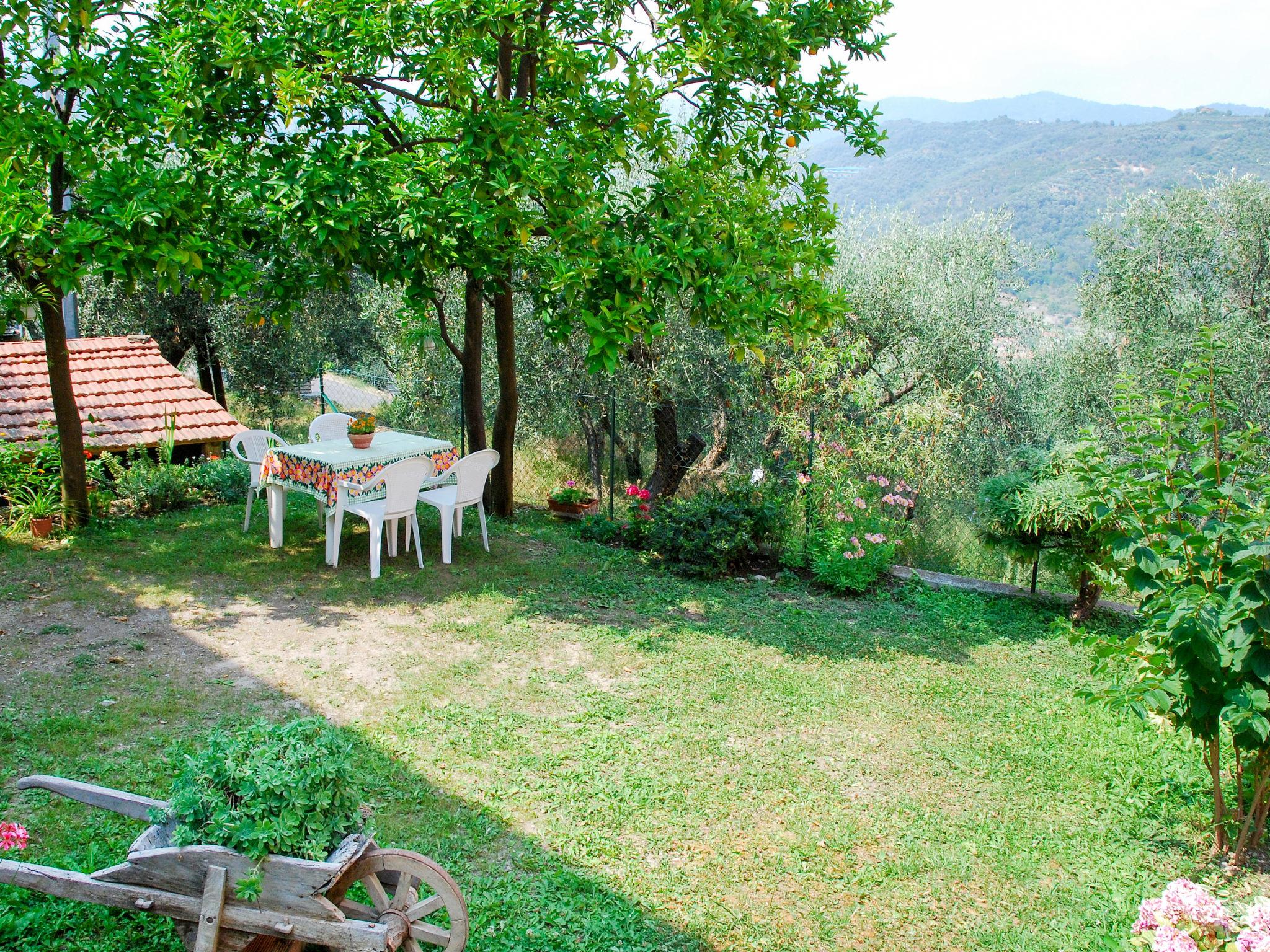 Photo 2 - Appartement de 1 chambre à Dolcedo avec jardin