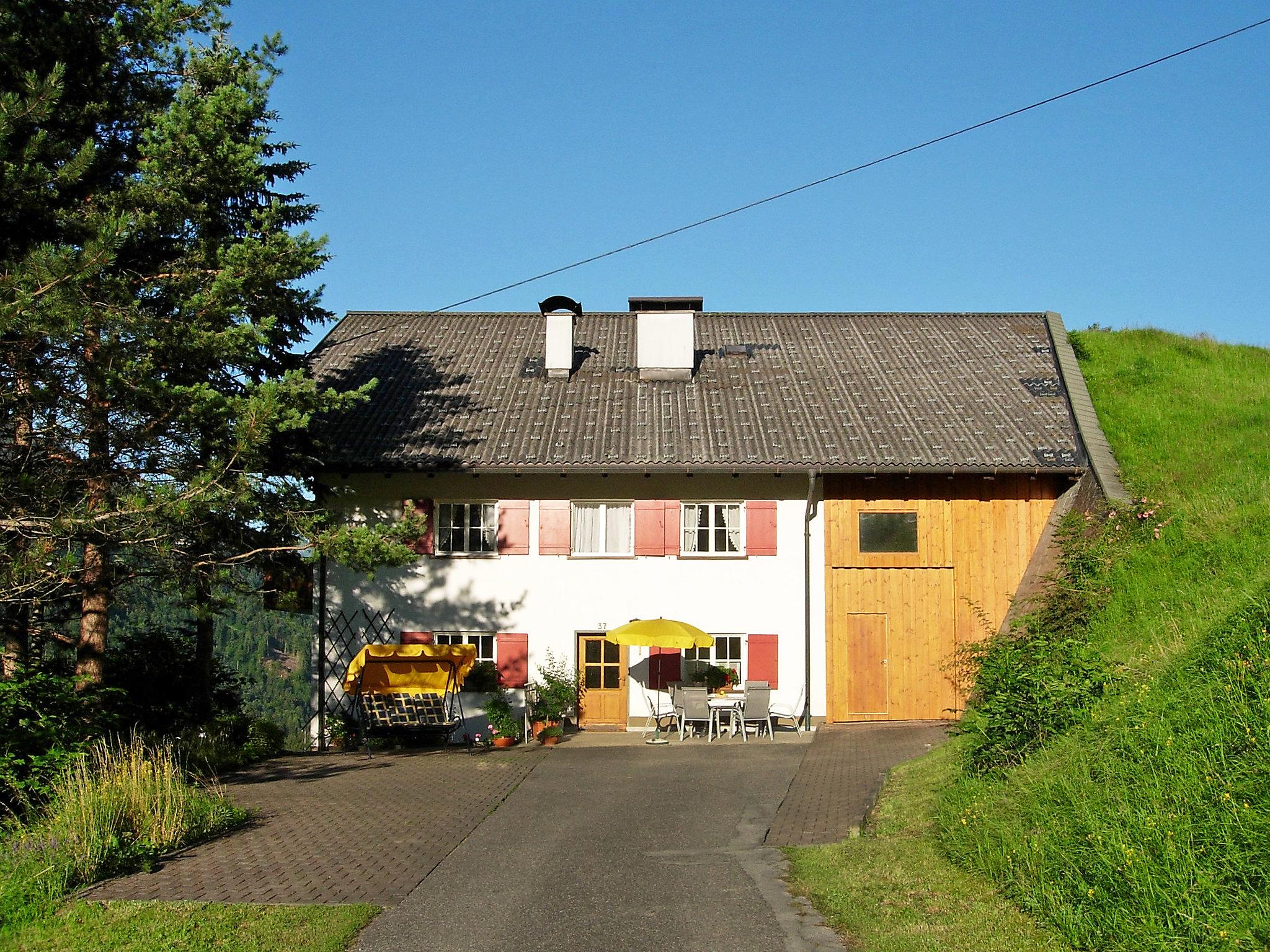 Photo 15 - Appartement de 2 chambres à Blons avec jardin et vues sur la montagne