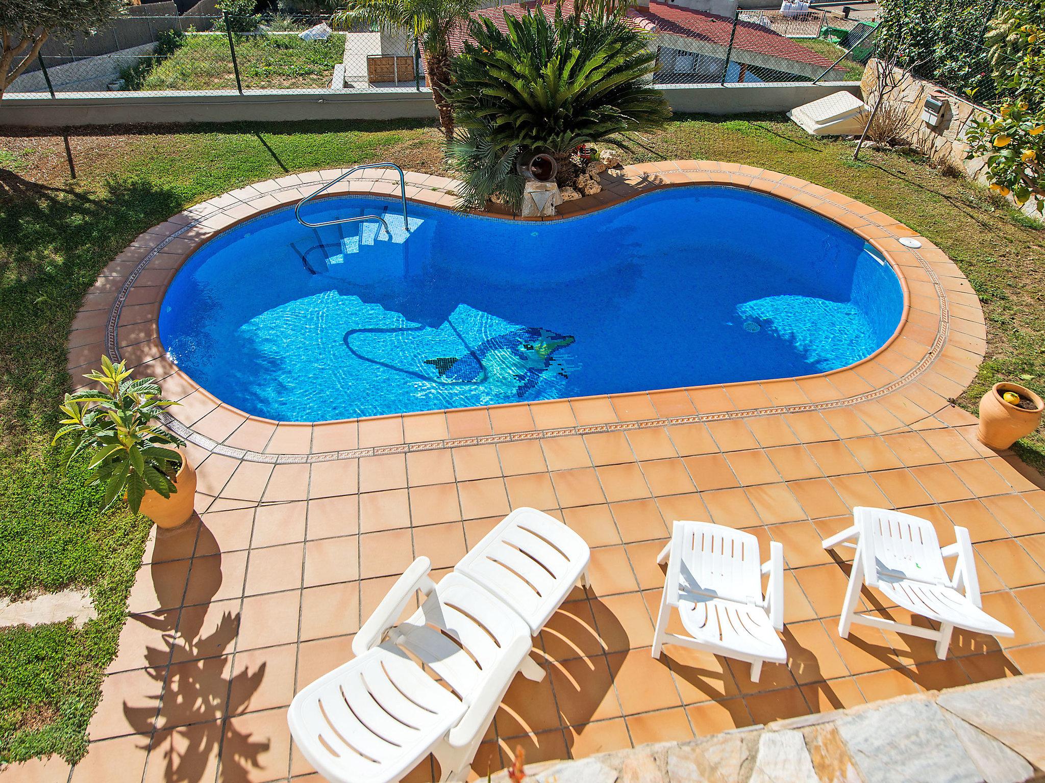 Foto 5 - Casa de 4 quartos em Calafell com piscina privada e jardim