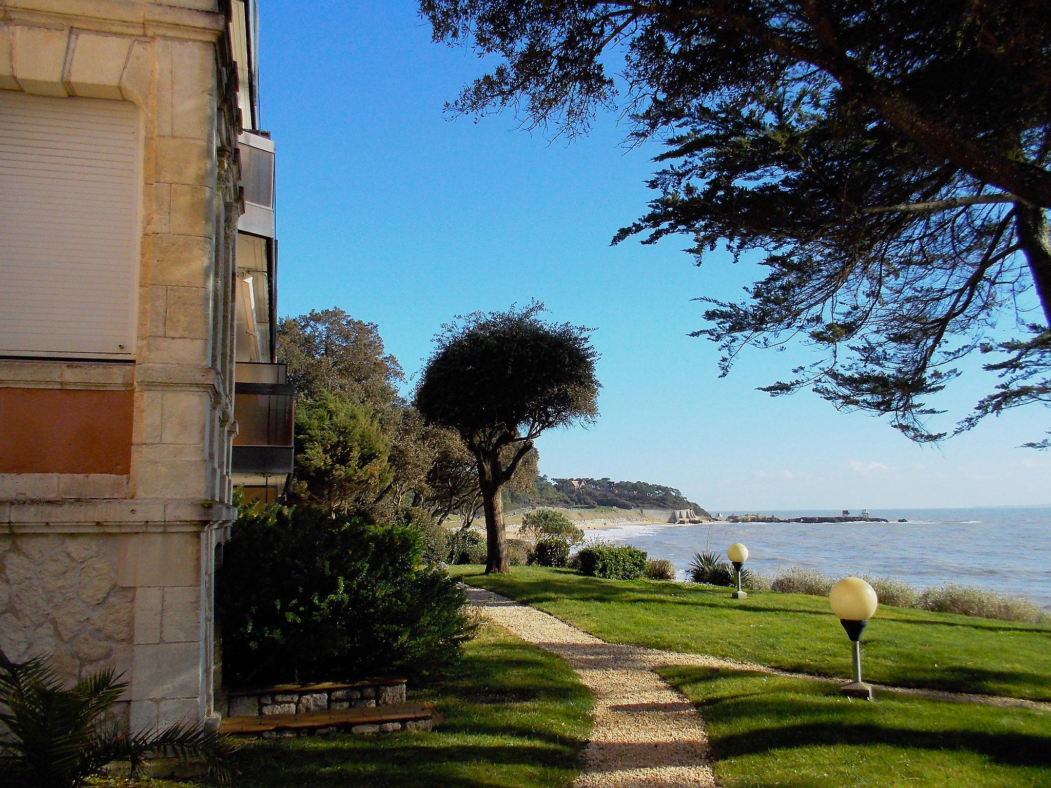 Foto 16 - Apartment in Saint-Palais-sur-Mer mit terrasse und blick aufs meer