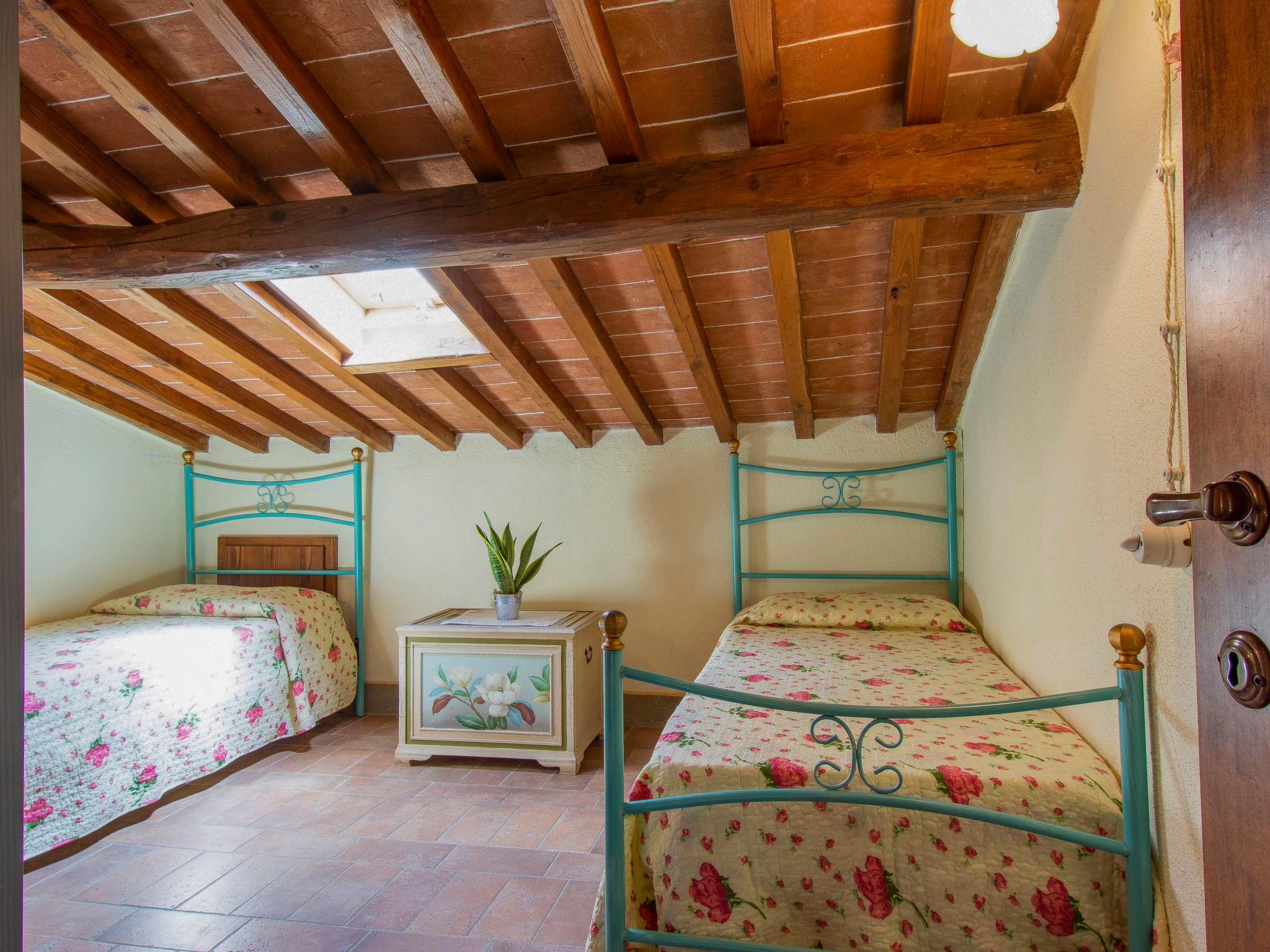 Foto 14 - Casa de 3 habitaciones en Gambassi Terme con piscina y terraza