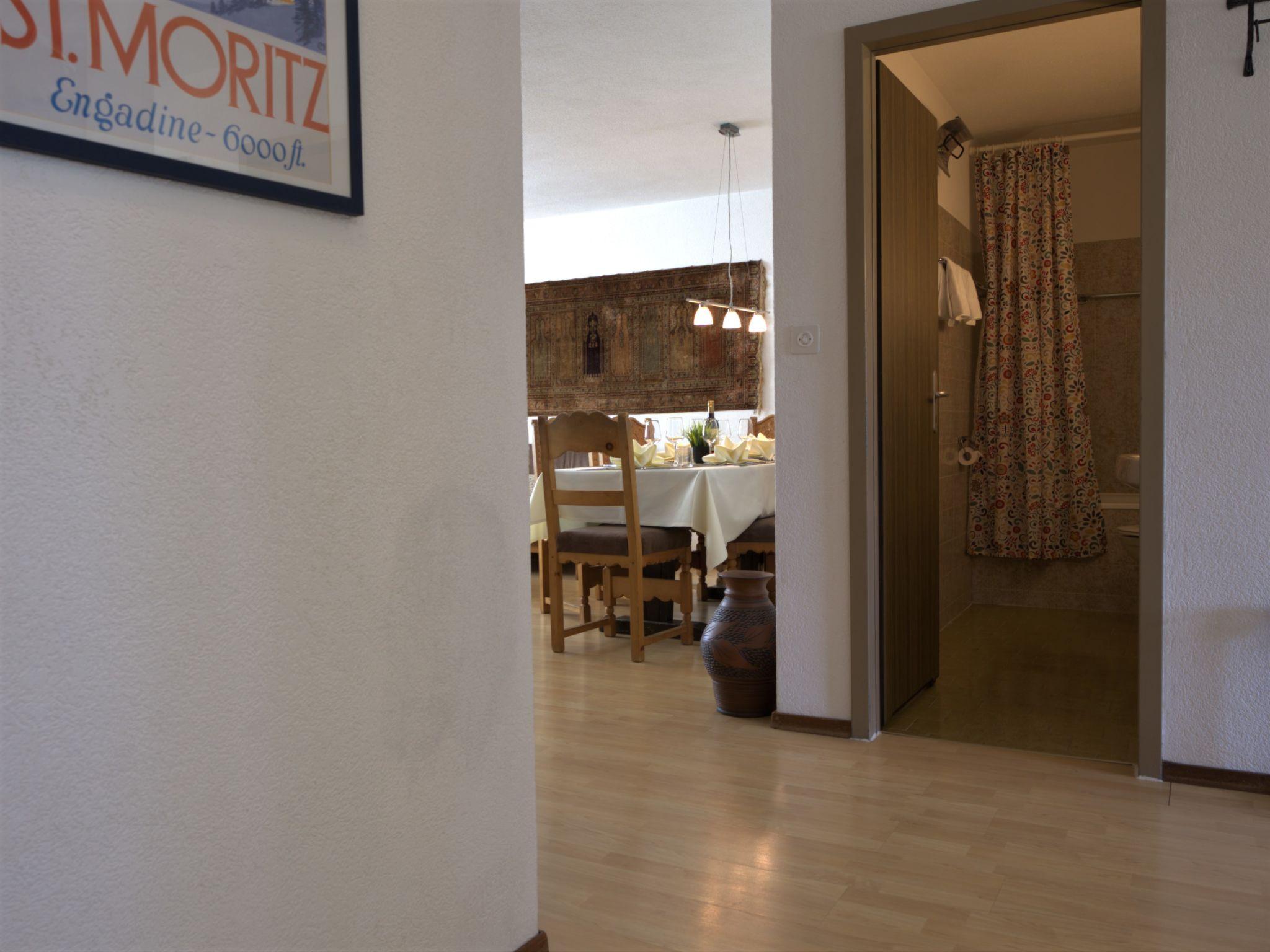 Photo 15 - 3 bedroom Apartment in Sankt Moritz with garden