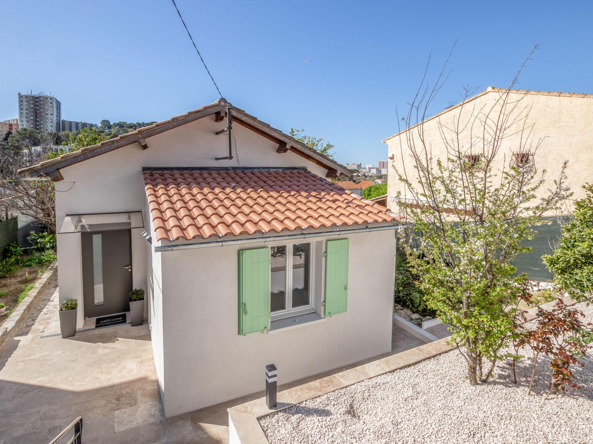 Foto 5 - Casa de 2 quartos em Toulon com jardim e terraço