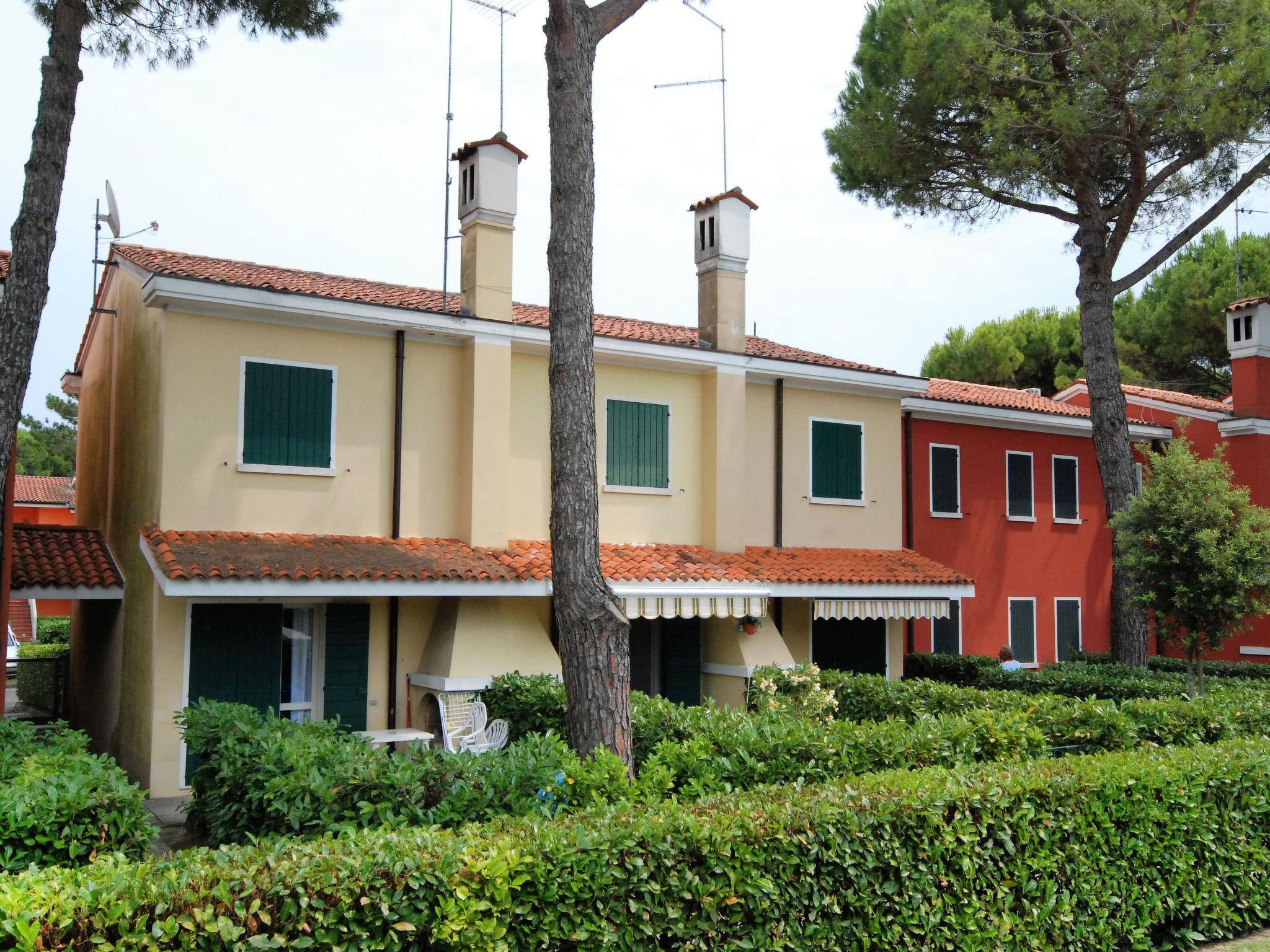 Foto 20 - Appartamento con 3 camere da letto a San Michele al Tagliamento con piscina e giardino