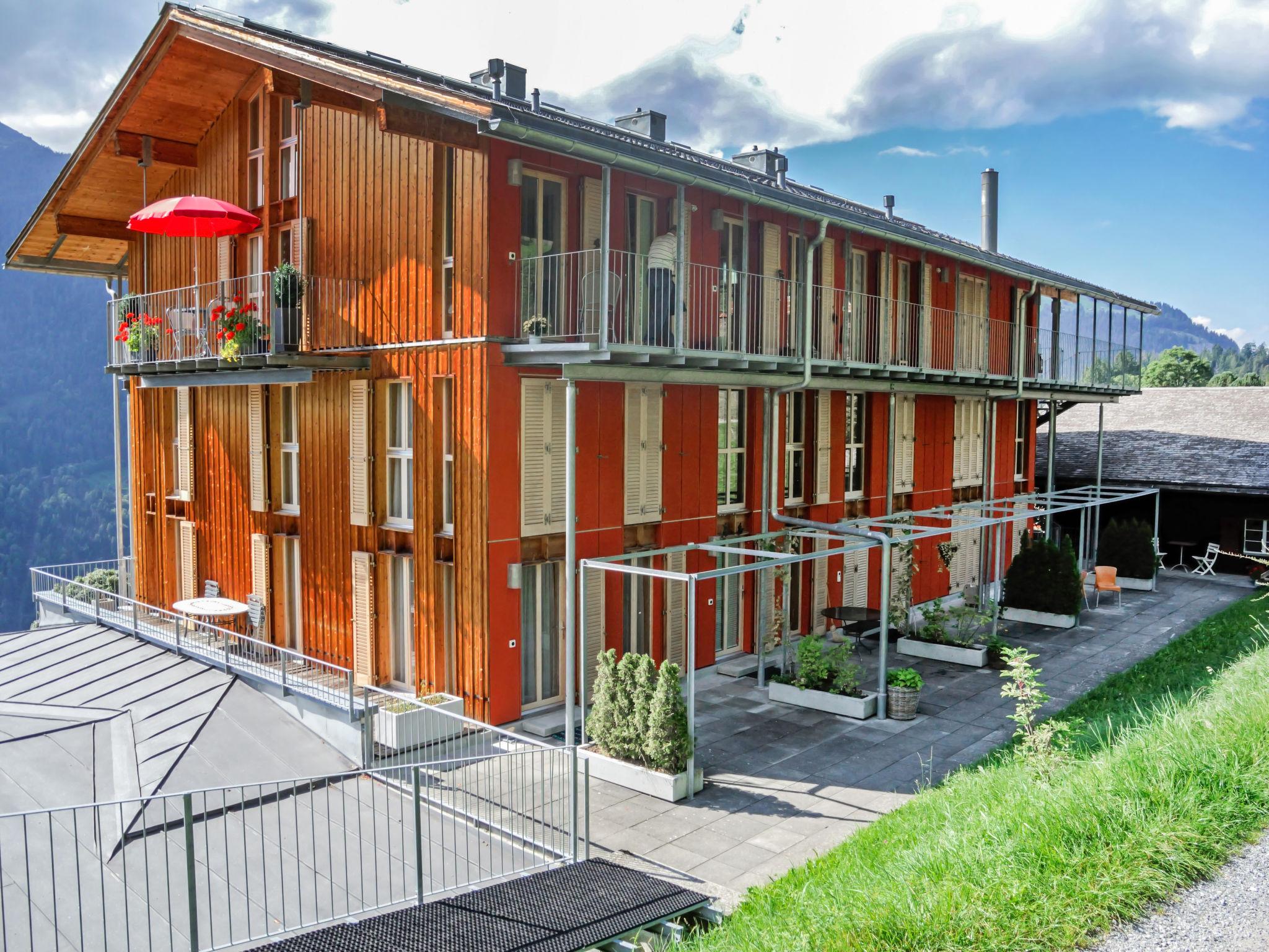 Foto 14 - Apartamento de 1 habitación en Lauterbrunnen con vistas a la montaña