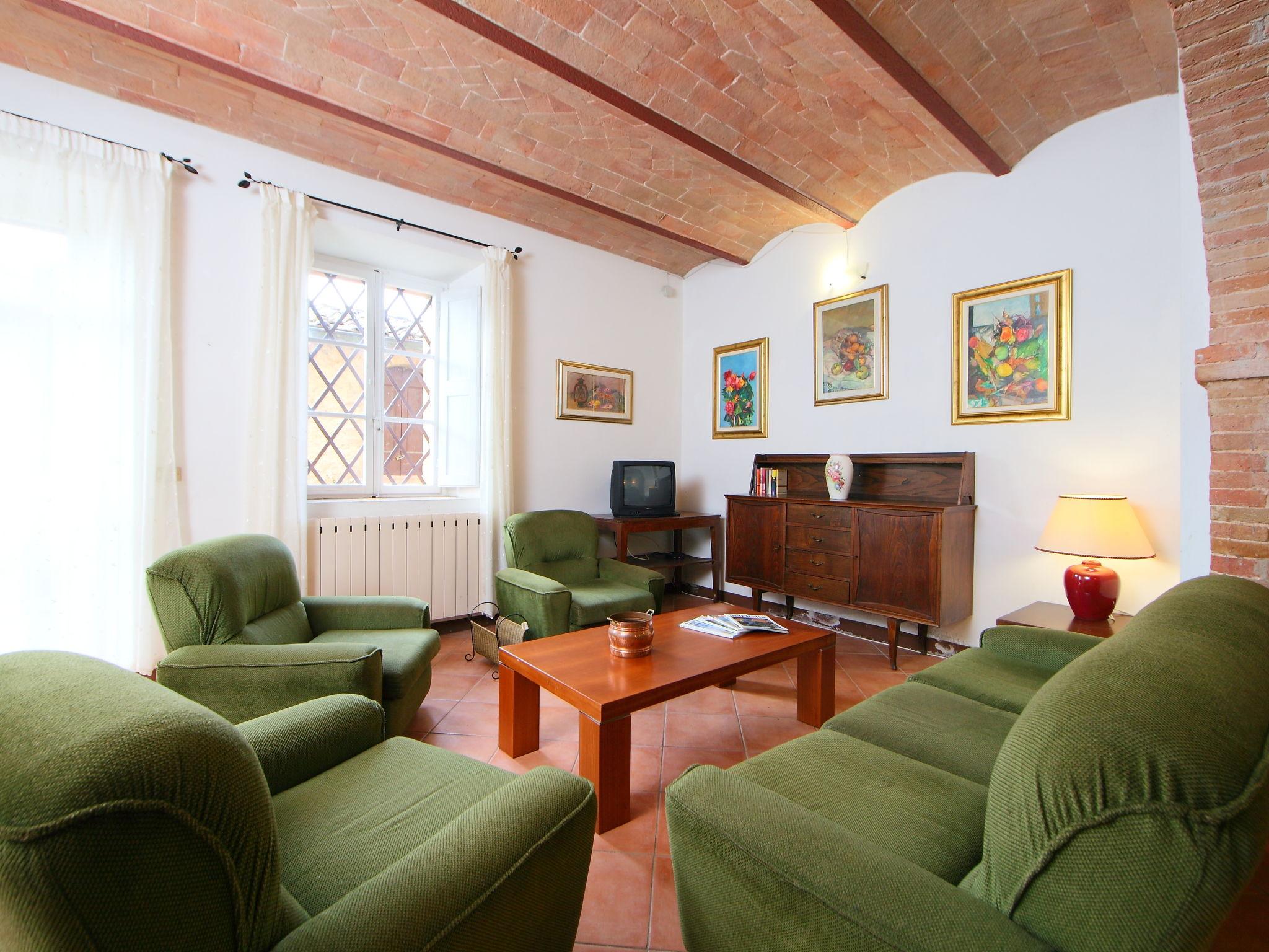 Photo 8 - 3 bedroom Apartment in Sovicille with swimming pool and garden