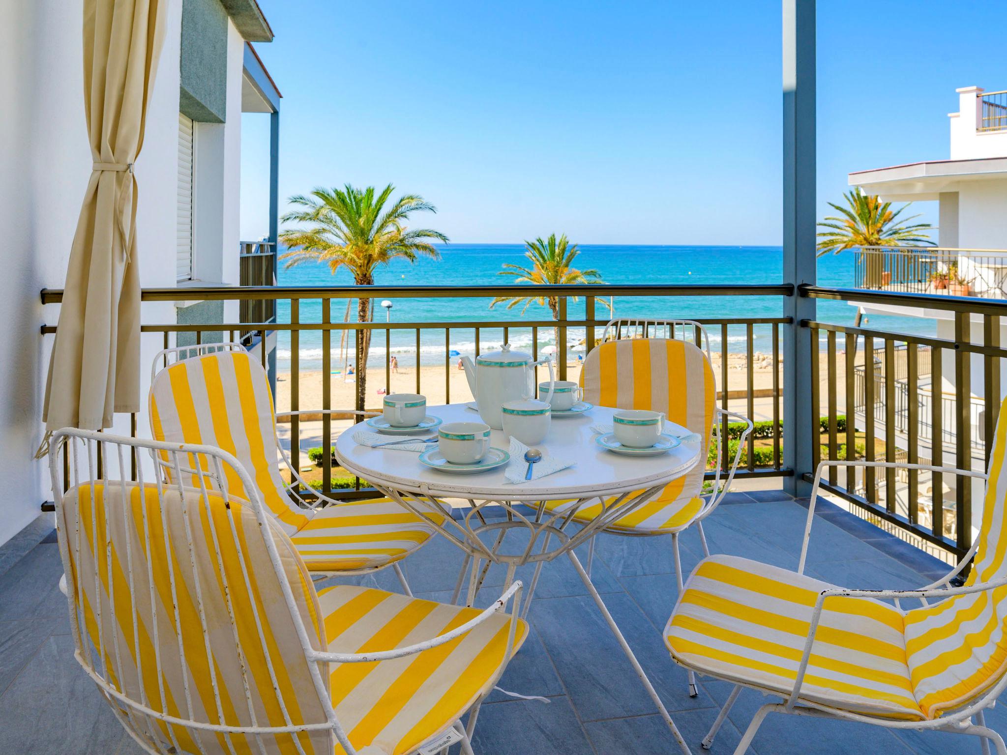 Photo 6 - Appartement de 3 chambres à Calafell avec piscine et vues à la mer