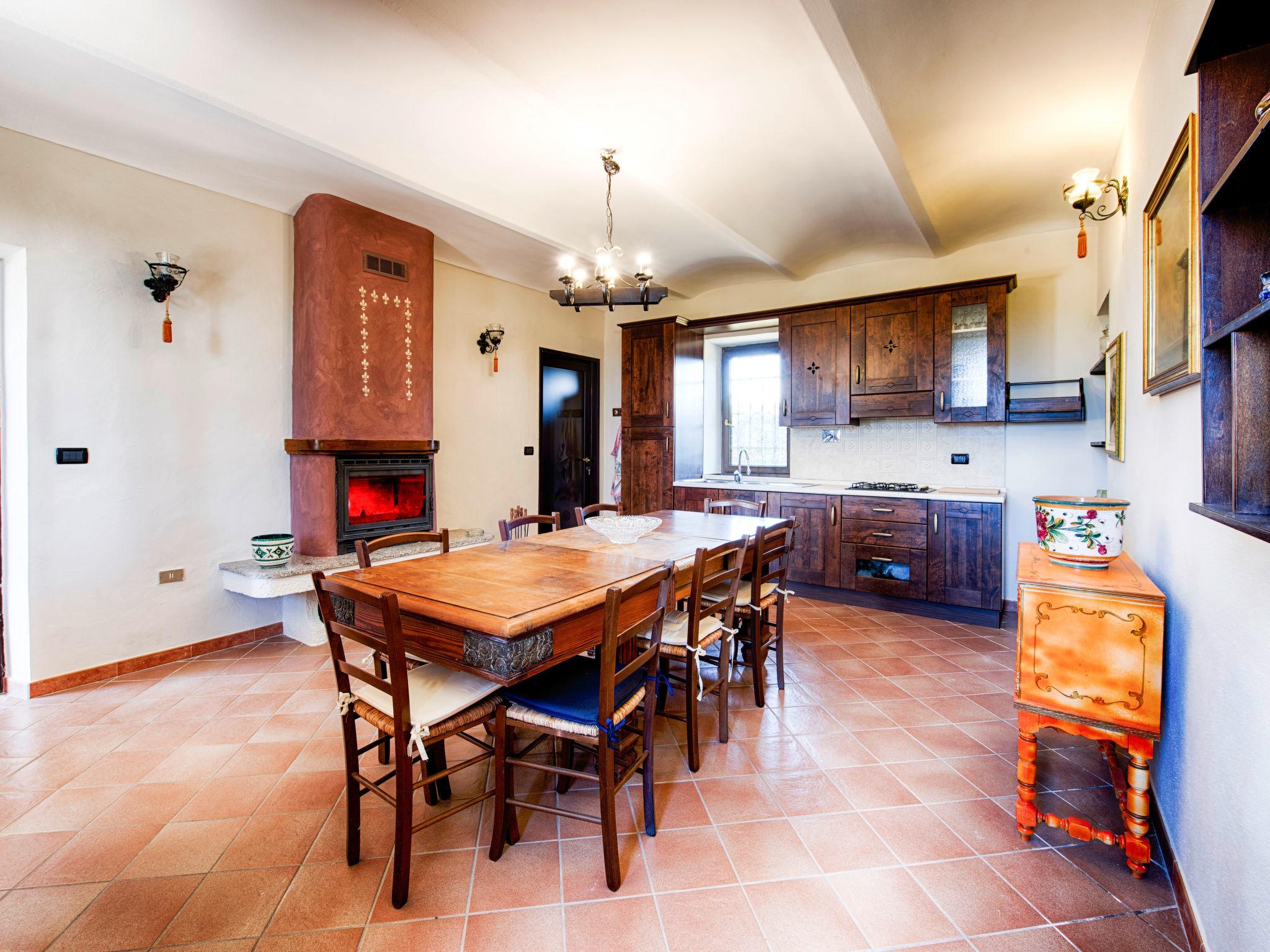 Photo 6 - 4 bedroom House in San Damiano d'Asti with private pool and garden
