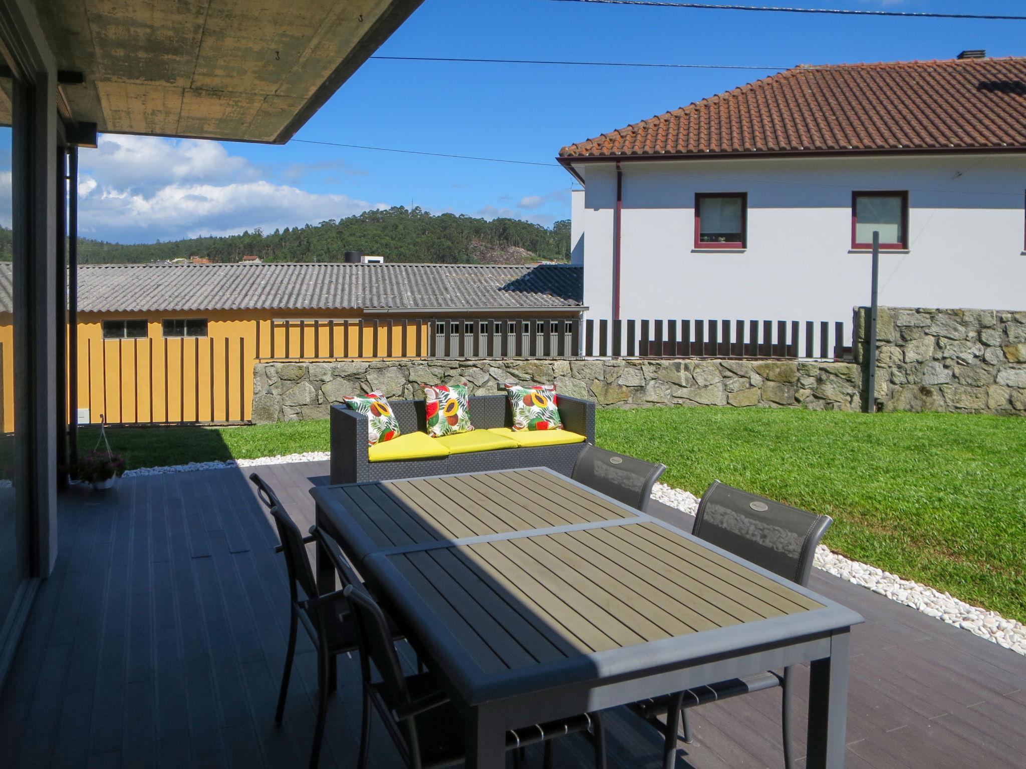 Photo 31 - Maison de 4 chambres à Viana do Castelo avec piscine privée et vues à la mer