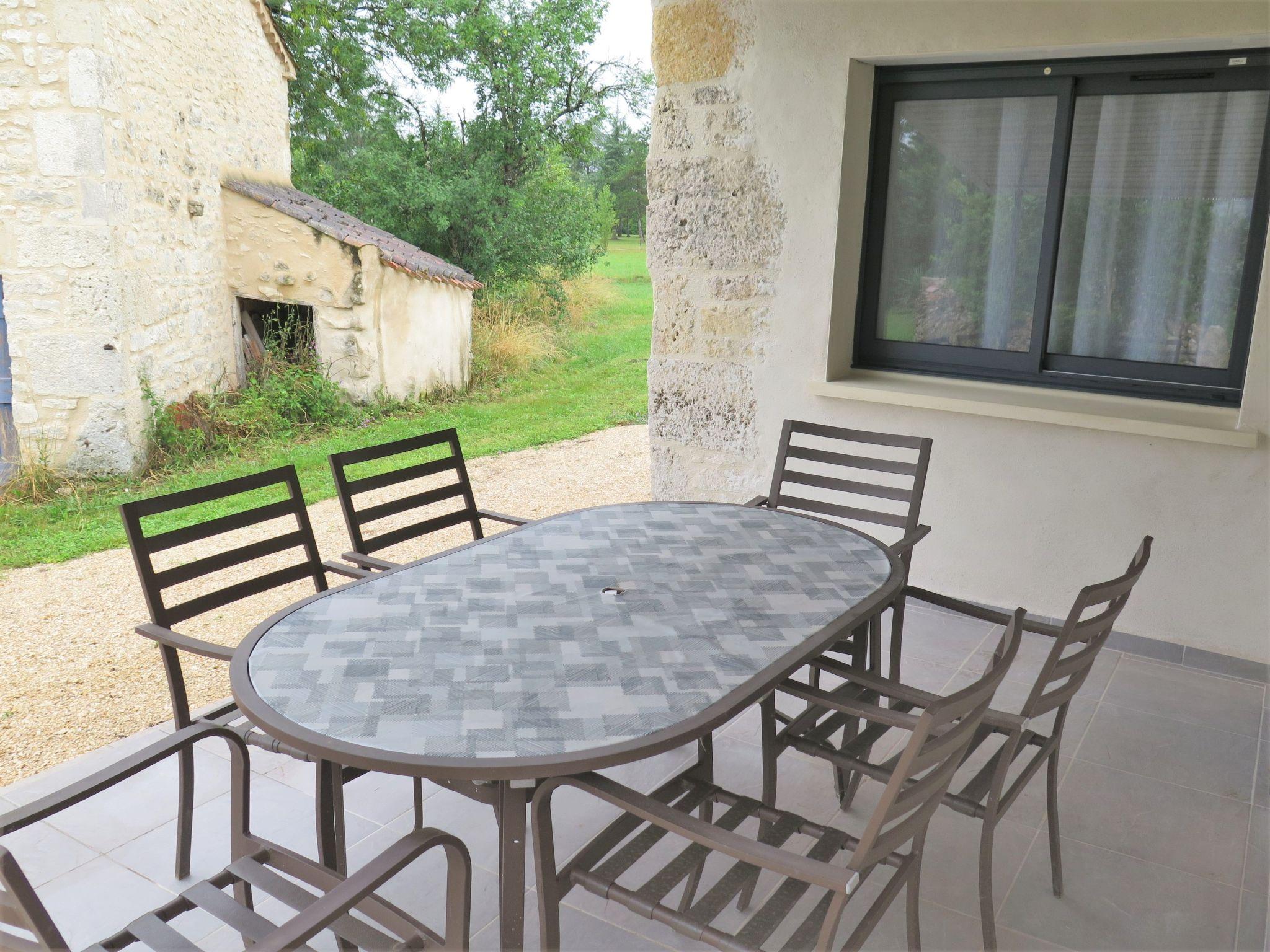 Photo 3 - Maison de 2 chambres à Lalbenque avec terrasse