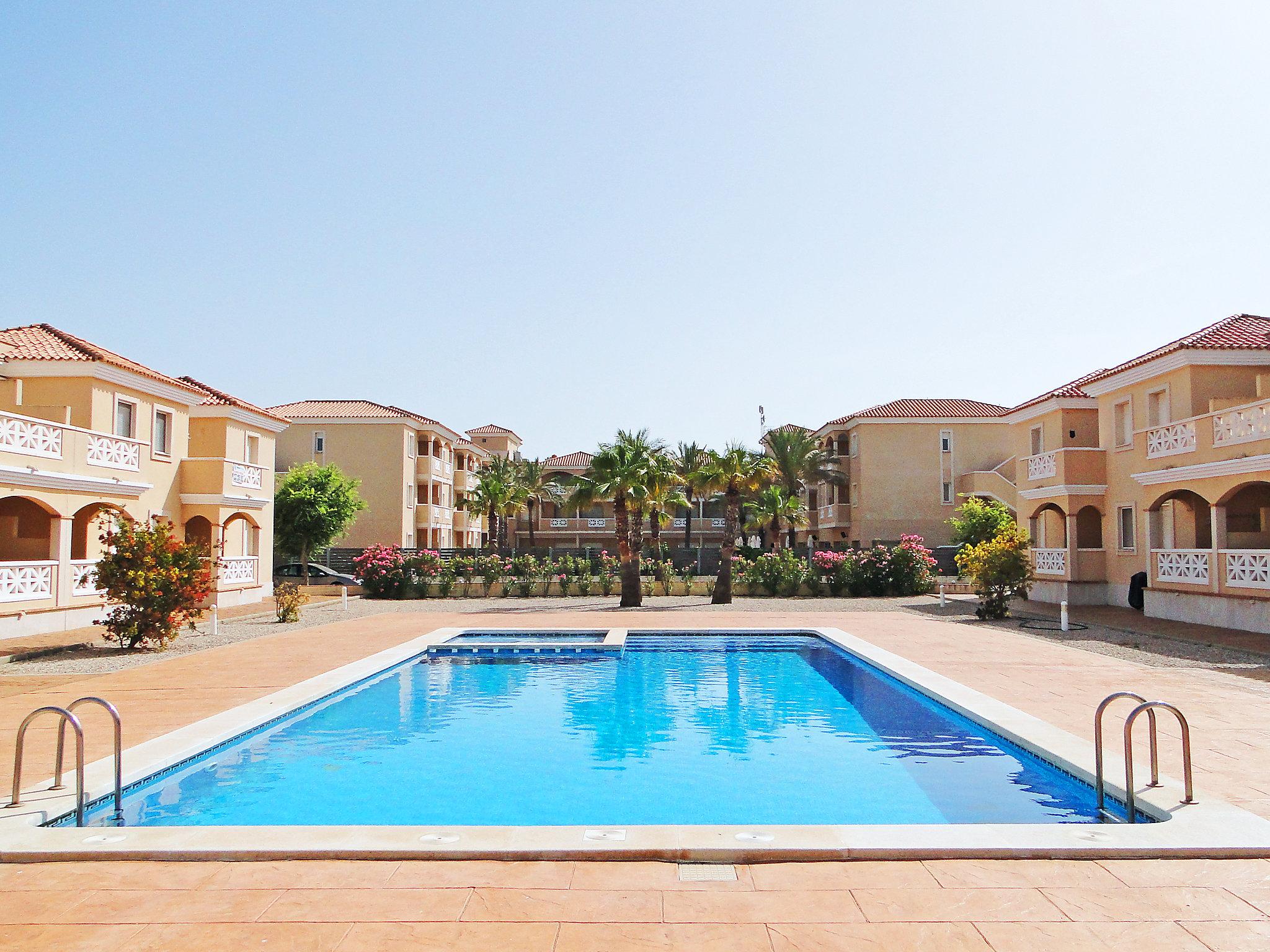 Foto 1 - Apartamento de 3 quartos em Deltebre com piscina e vistas do mar