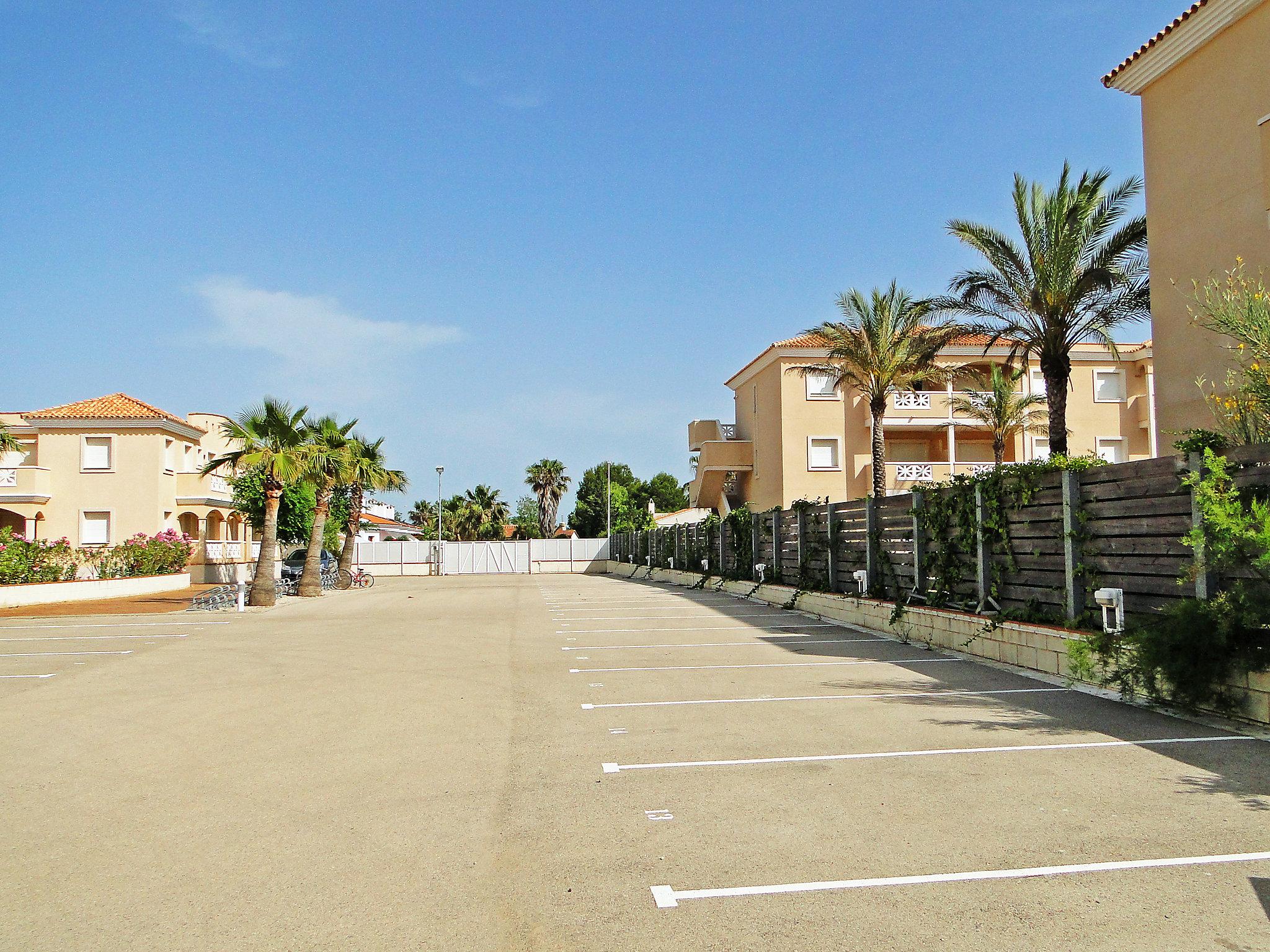 Photo 12 - 2 bedroom Apartment in Deltebre with swimming pool and sea view