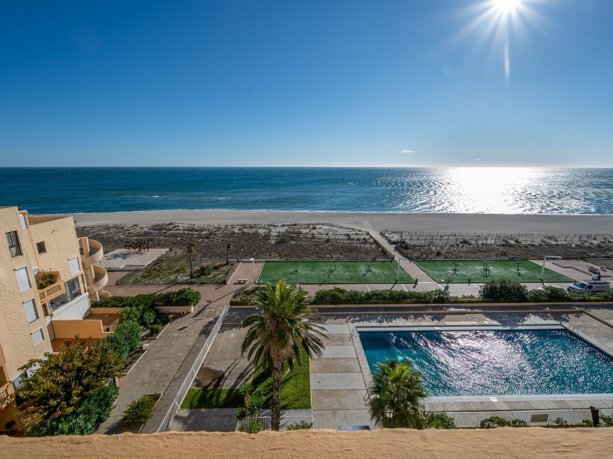 Foto 11 - Apartamento en Le Barcarès con piscina y vistas al mar