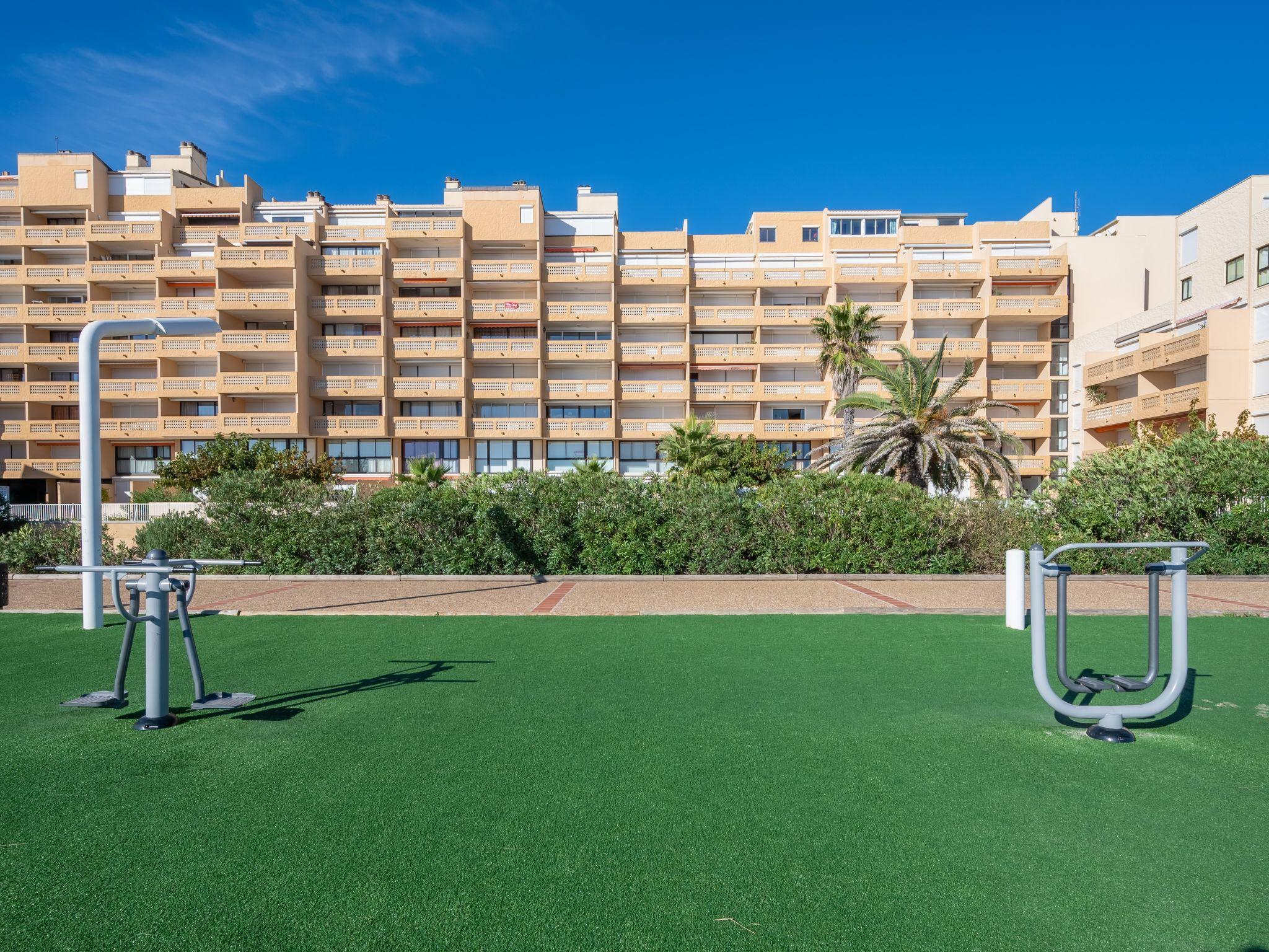 Photo 32 - Appartement en Le Barcarès avec piscine et vues à la mer