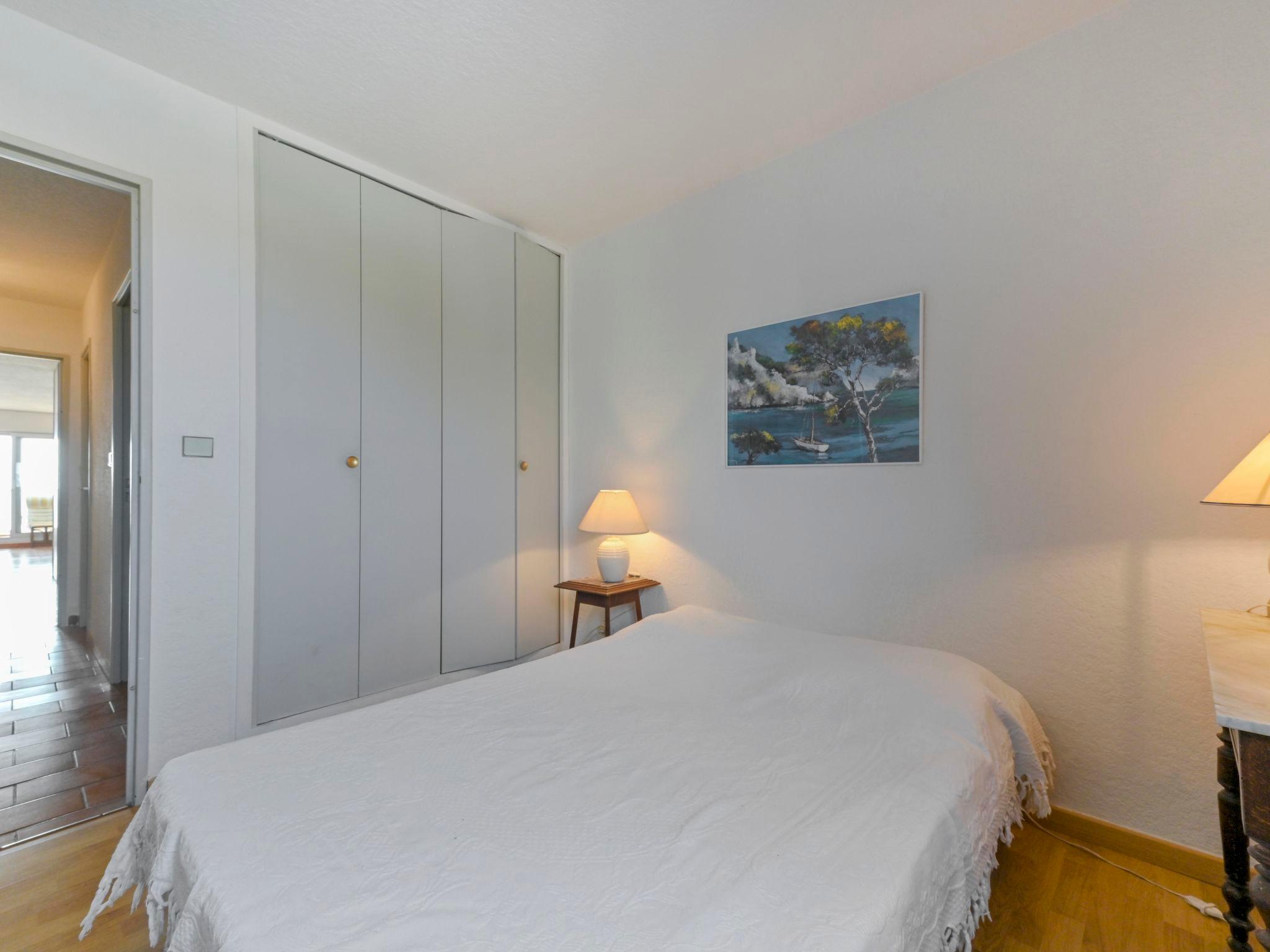Foto 4 - Apartment mit 2 Schlafzimmern in Canet-en-Roussillon mit terrasse und blick aufs meer