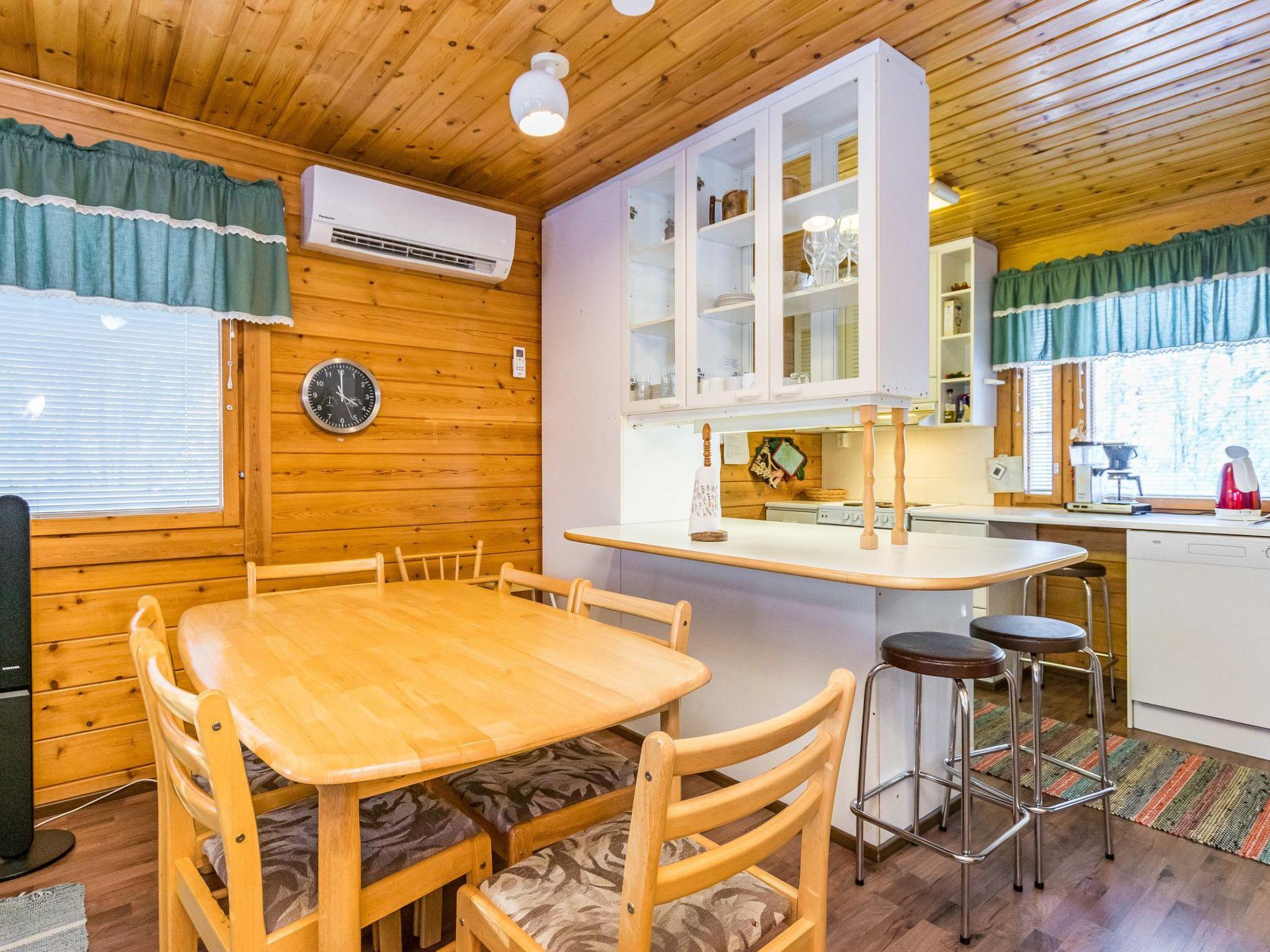 Photo 9 - 1 bedroom House in Hyrynsalmi with sauna