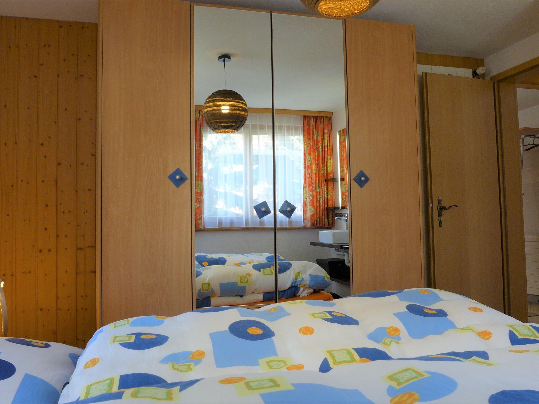 Foto 11 - Apartamento de 2 quartos em Zermatt com jardim