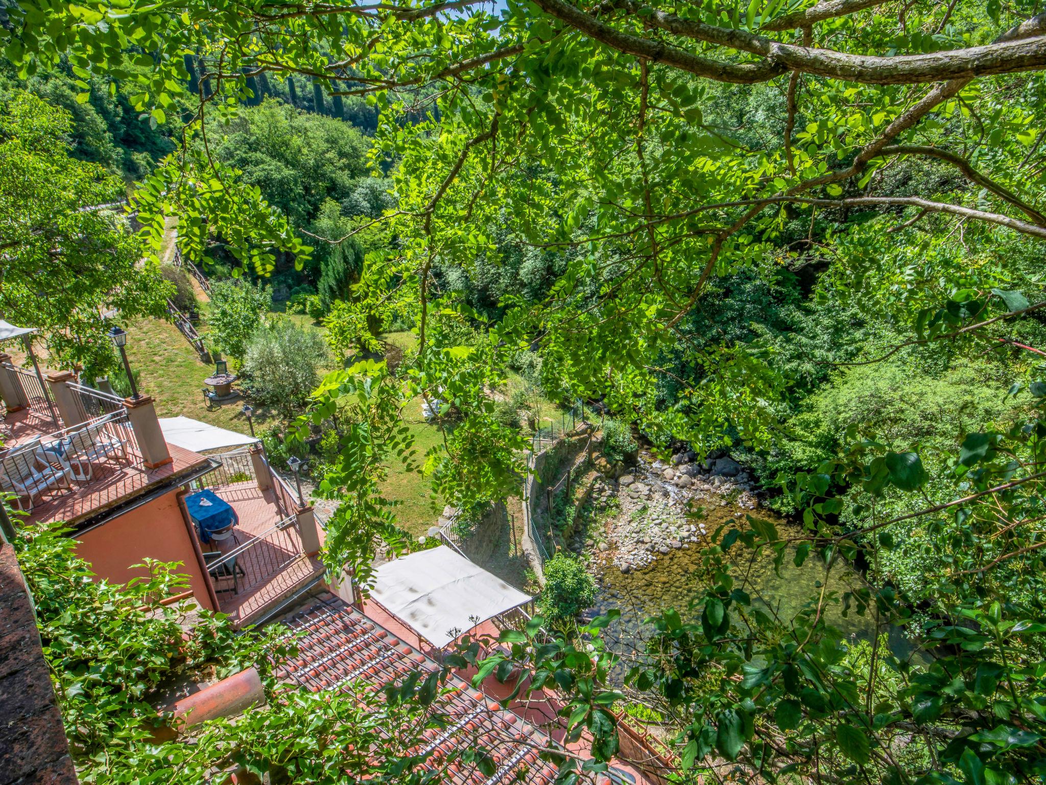 Foto 43 - Casa con 5 camere da letto a Loro Ciuffenna con piscina privata e giardino