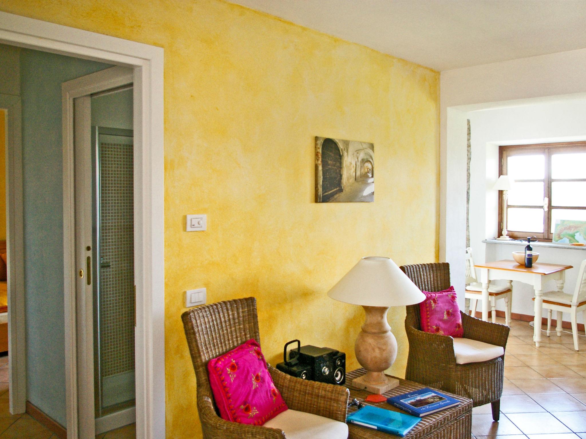 Photo 5 - 1 bedroom Apartment in Bonvicino with swimming pool and garden