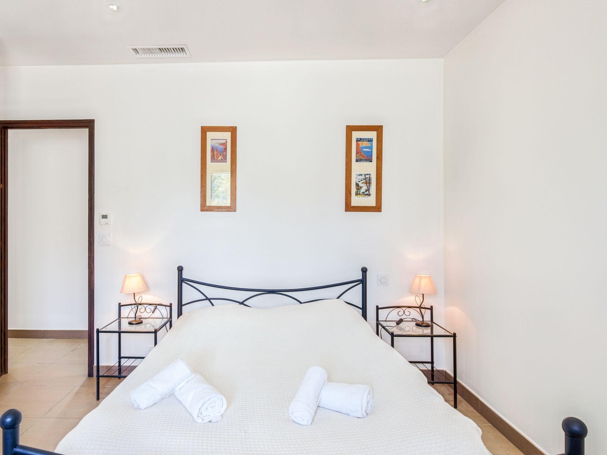 Foto 7 - Casa con 4 camere da letto a Porto-Vecchio con piscina privata e vista mare