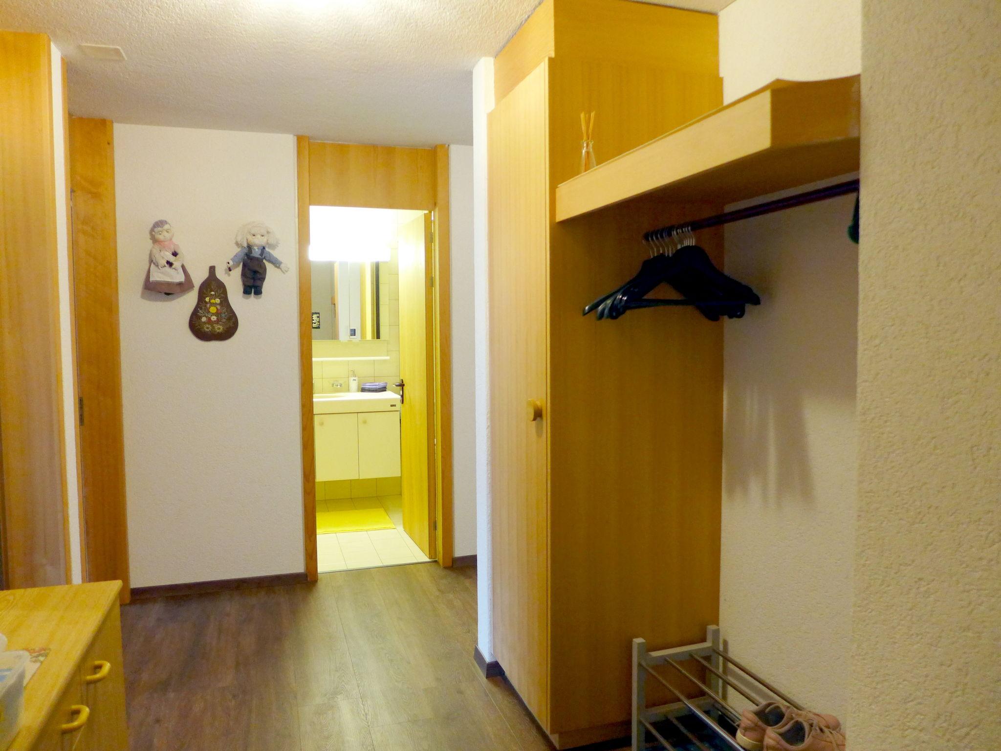 Foto 8 - Apartamento de 2 quartos em Meiringen com jardim e vista para a montanha