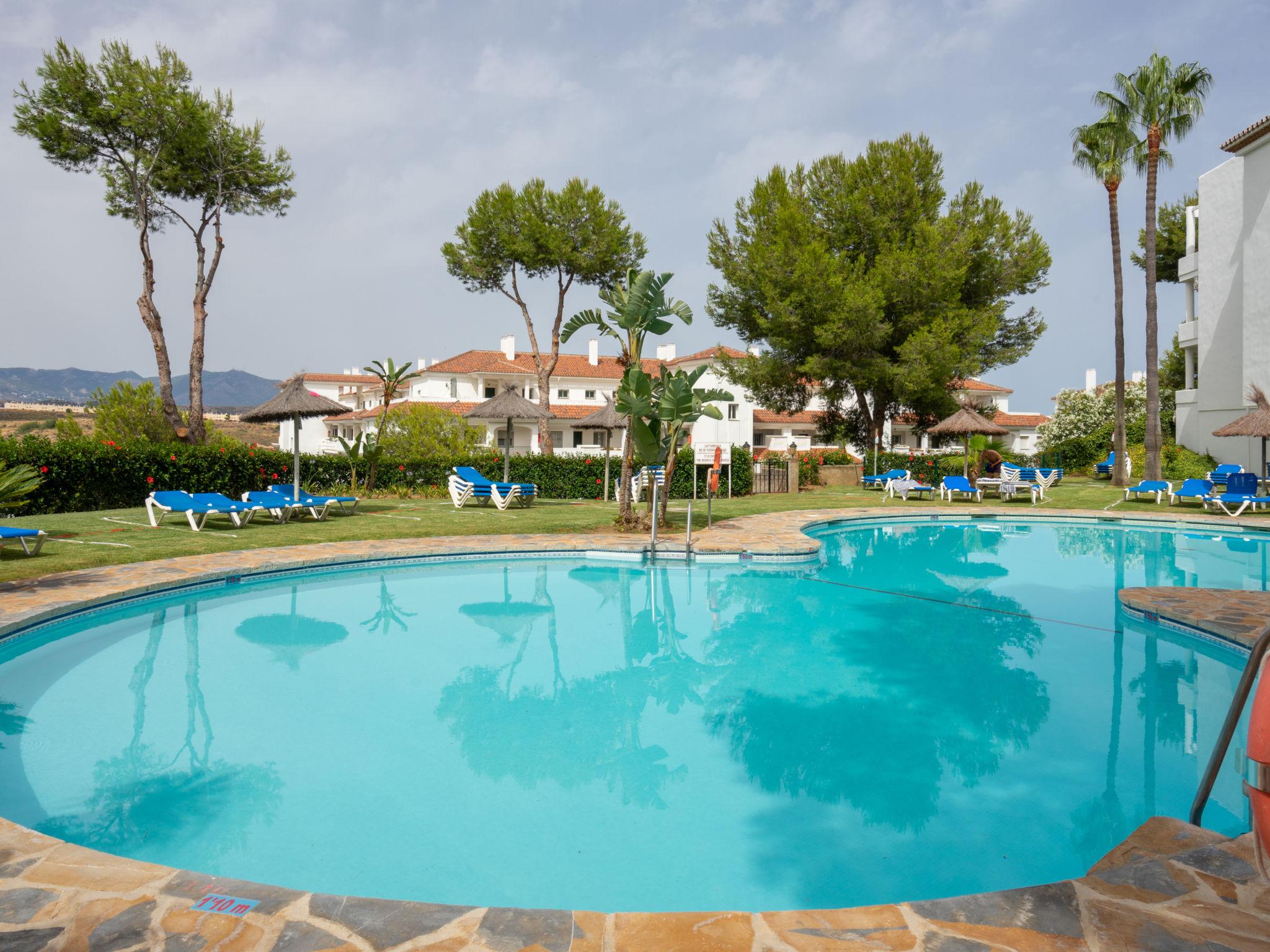 Photo 19 - Appartement de 2 chambres à Mijas avec piscine et vues à la mer