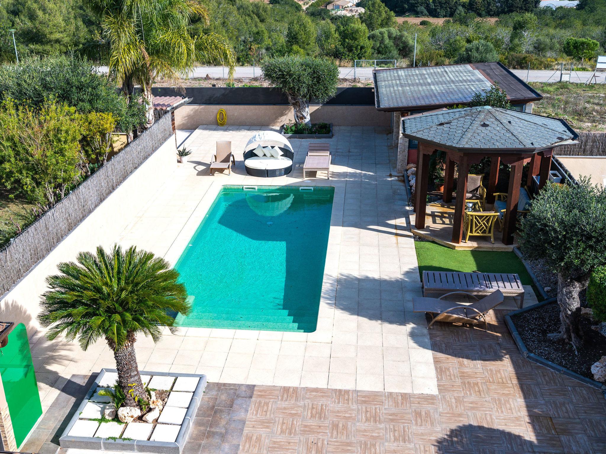 Foto 35 - Casa de 4 habitaciones en El Vendrell con piscina privada y jardín