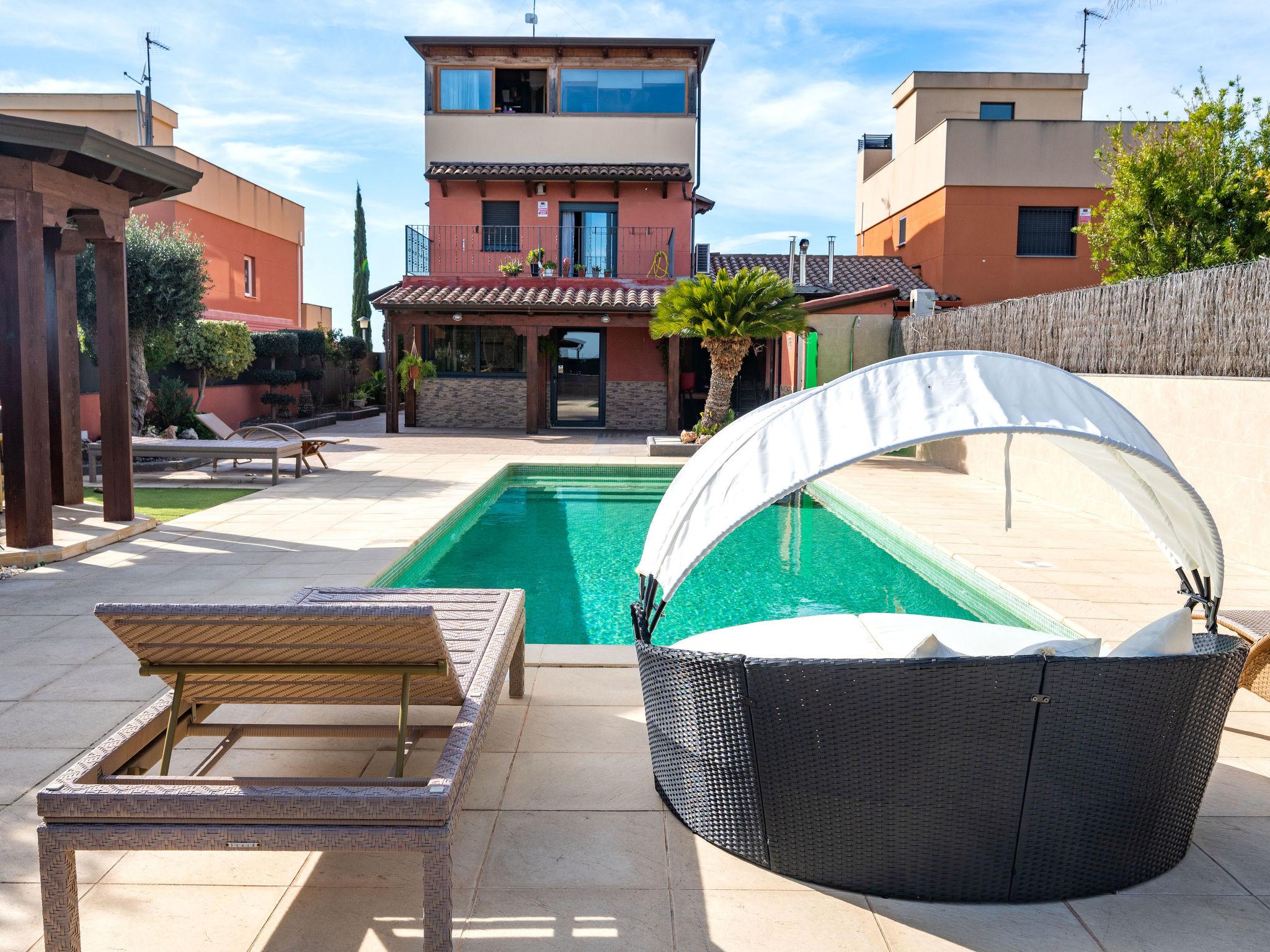 Foto 36 - Casa de 4 habitaciones en El Vendrell con piscina privada y jardín