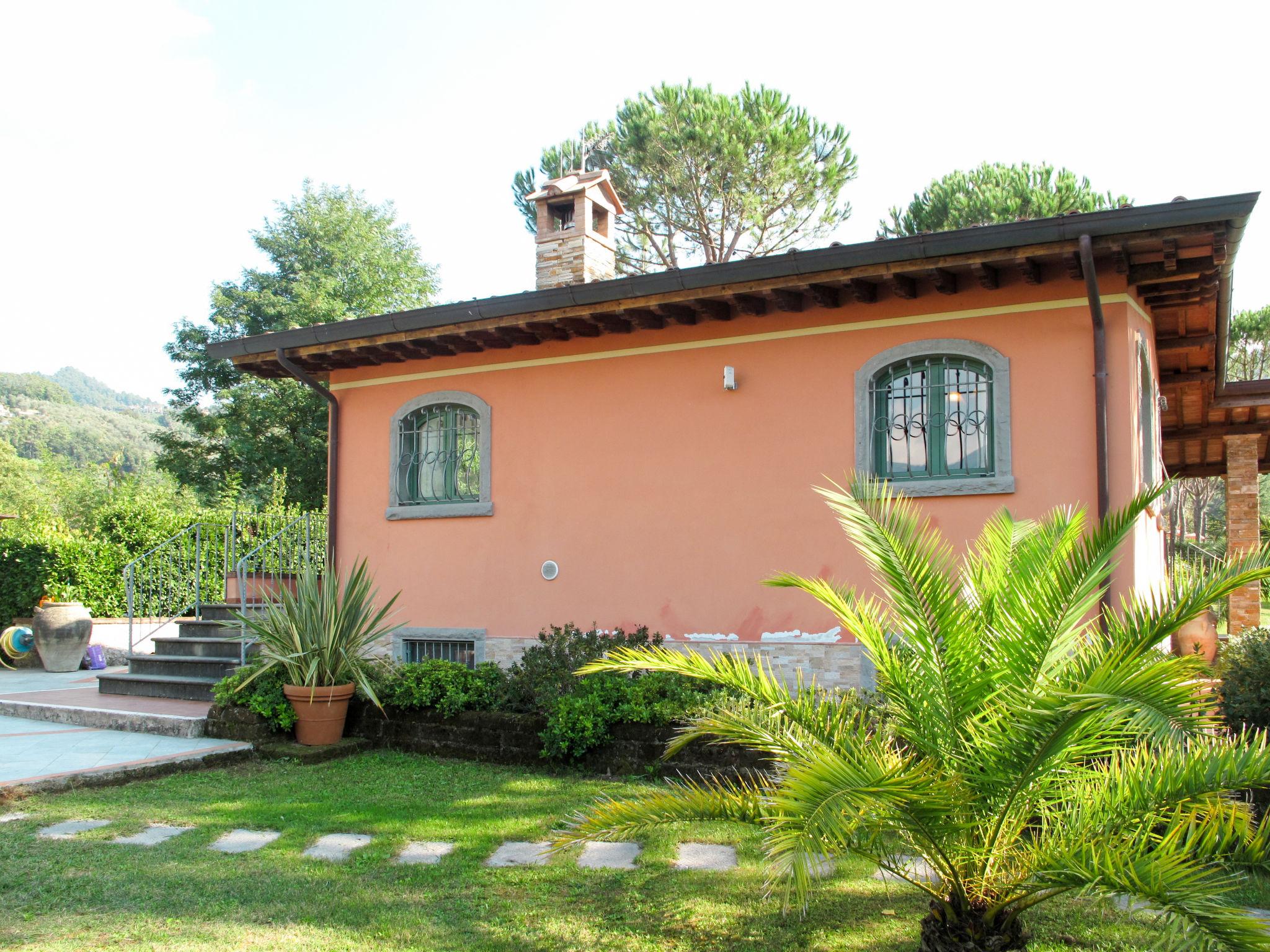 Photo 25 - 3 bedroom House in Camaiore with private pool and garden