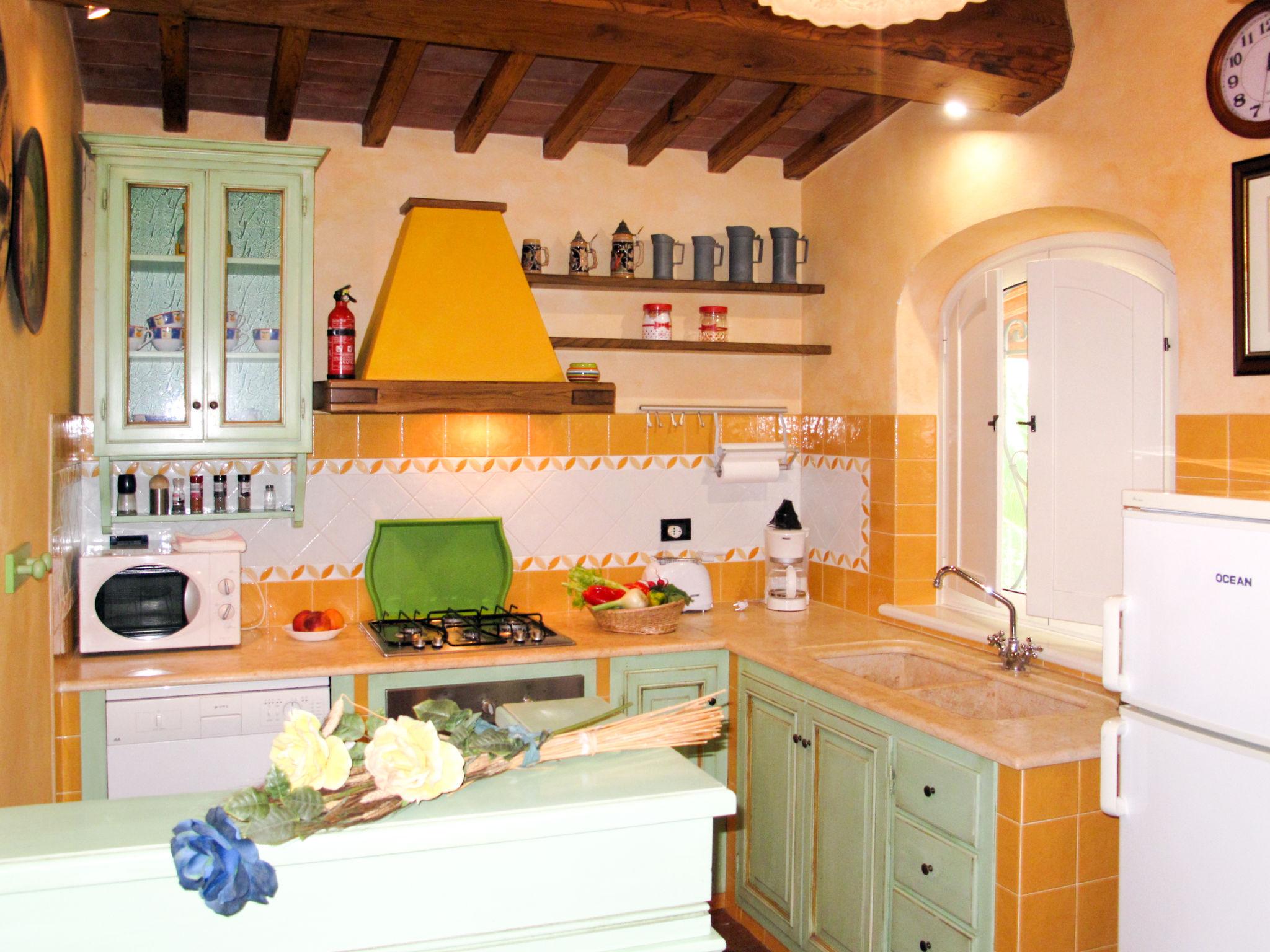 Photo 8 - 3 bedroom House in Camaiore with private pool and garden