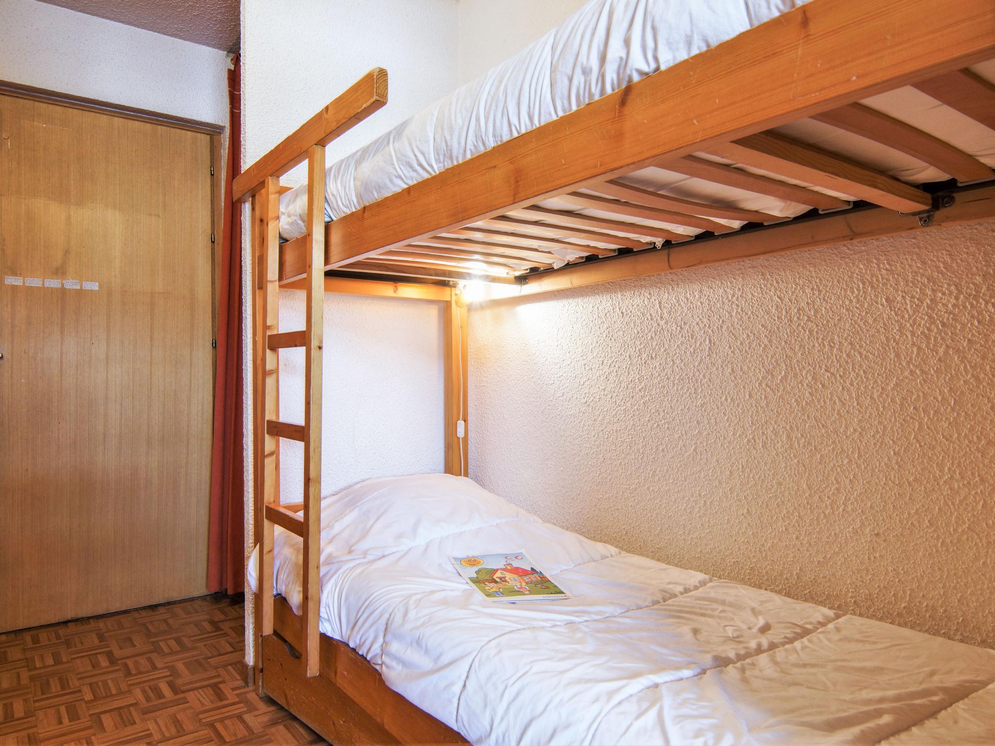 Foto 5 - Apartamento de 1 habitación en Chamonix-Mont-Blanc con vistas a la montaña