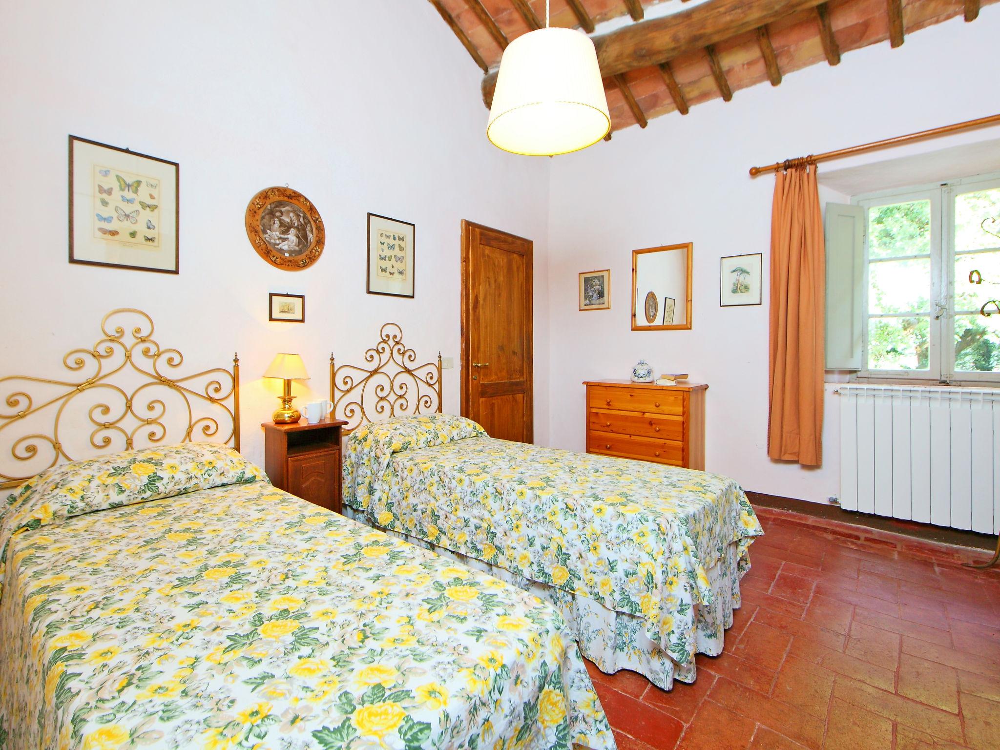 Photo 14 - 3 bedroom Apartment in Sovicille with swimming pool and garden