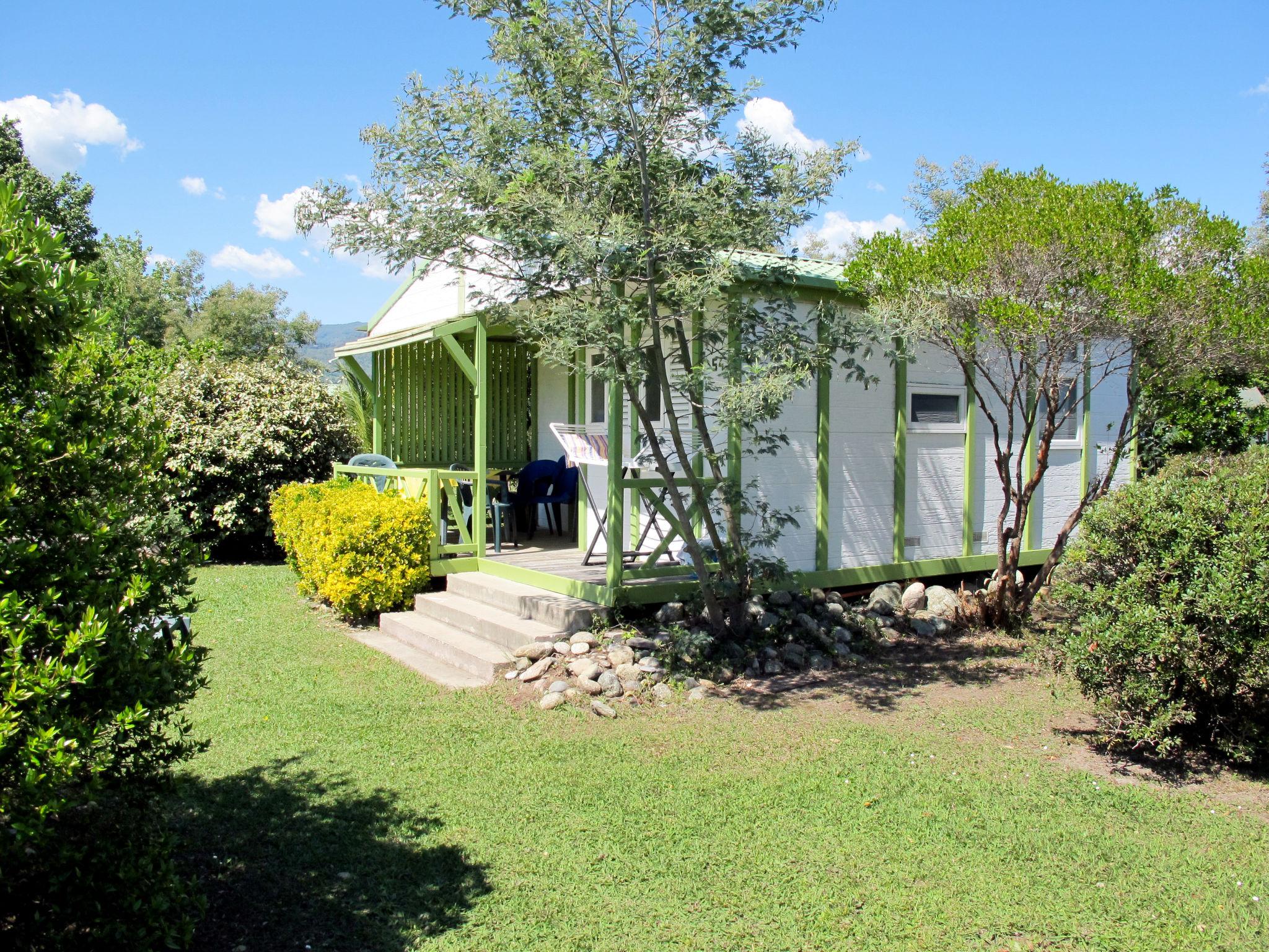 Photo 1 - Maison de 2 chambres à Talasani avec jardin et terrasse