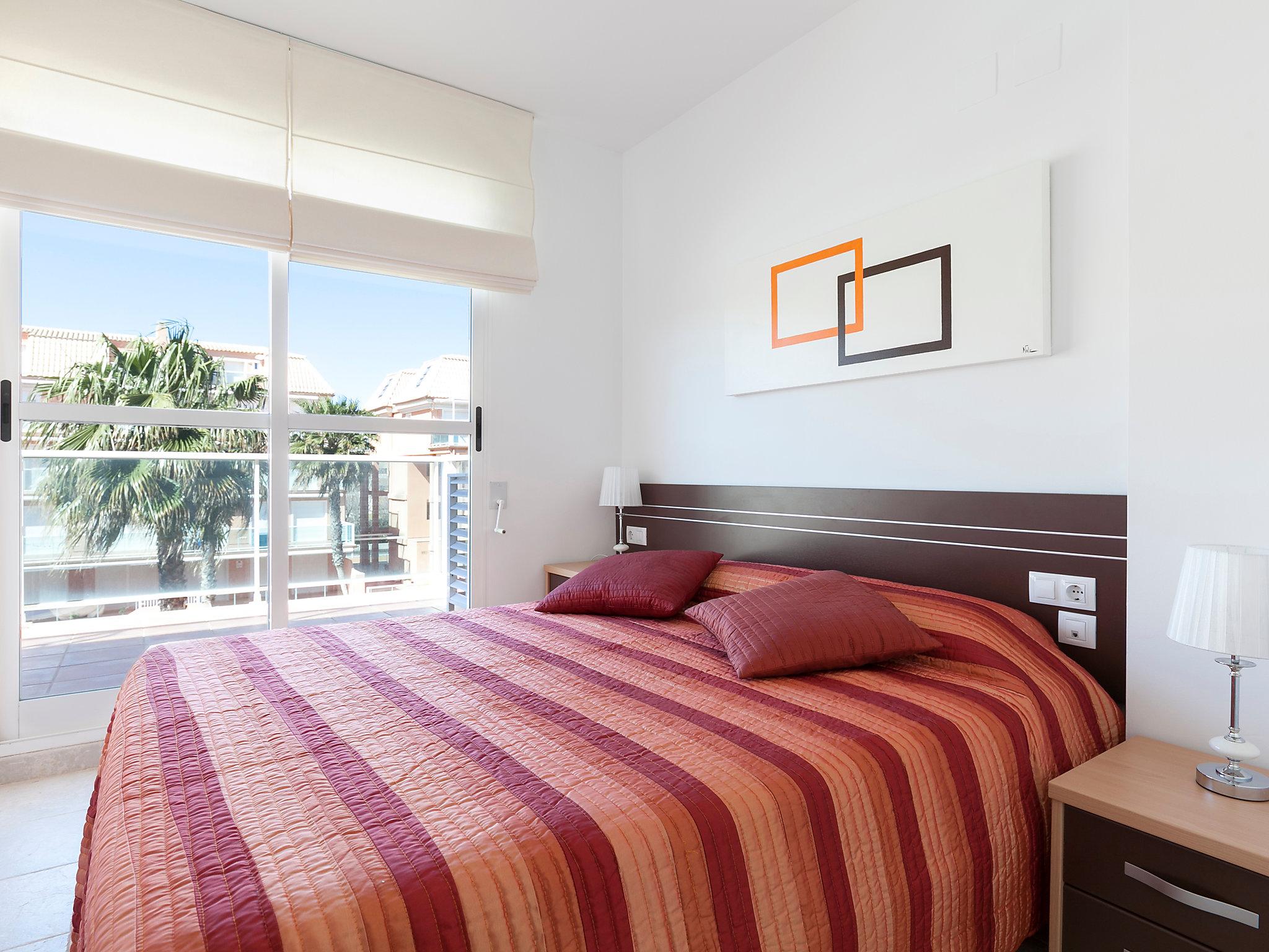 Foto 5 - Appartamento con 2 camere da letto a Dénia con piscina e giardino