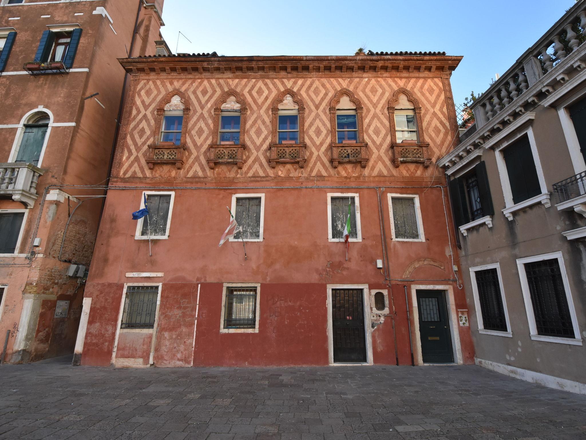 Photo 1 - 3 bedroom Apartment in Venice