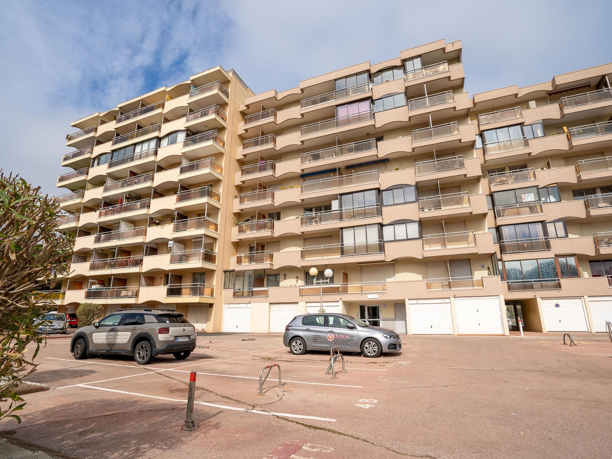 Foto 19 - Appartamento con 1 camera da letto a Canet-en-Roussillon con terrazza e vista mare