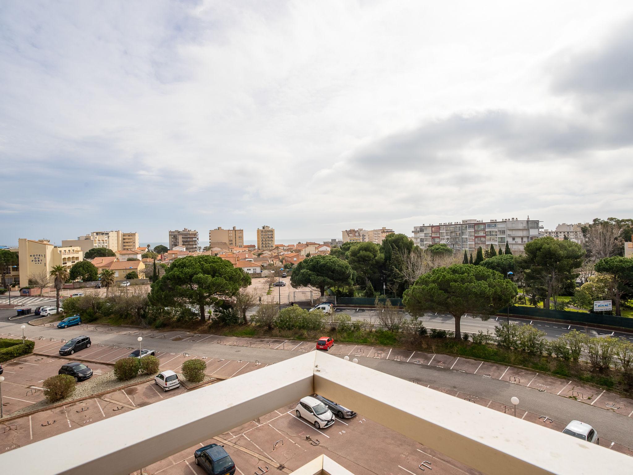 Foto 11 - Apartamento de 1 quarto em Canet-en-Roussillon com terraço e vistas do mar