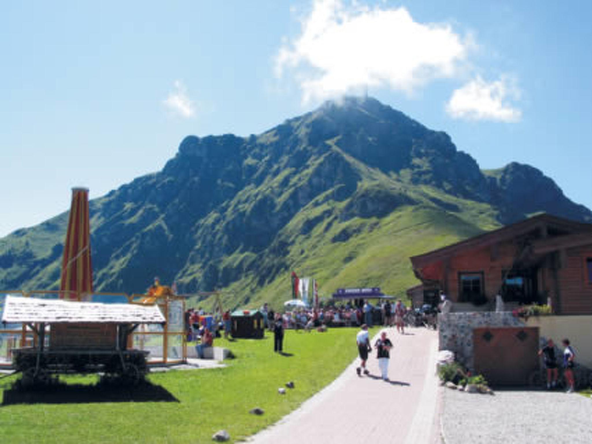 Foto 32 - Apartamento de 1 quarto em Sankt Johann in Tirol com terraço e vista para a montanha